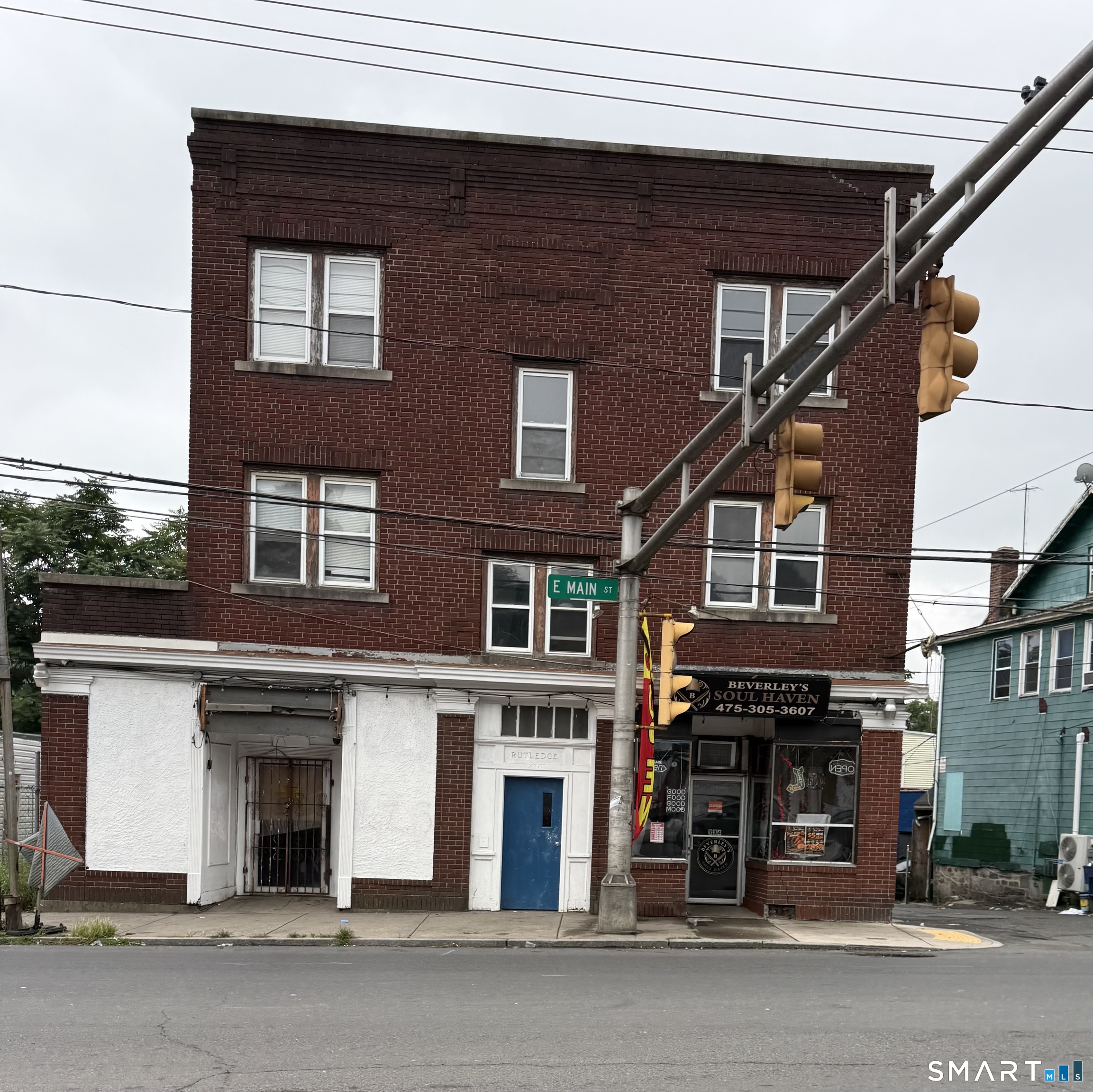 734 Main East Street Property Photo 1