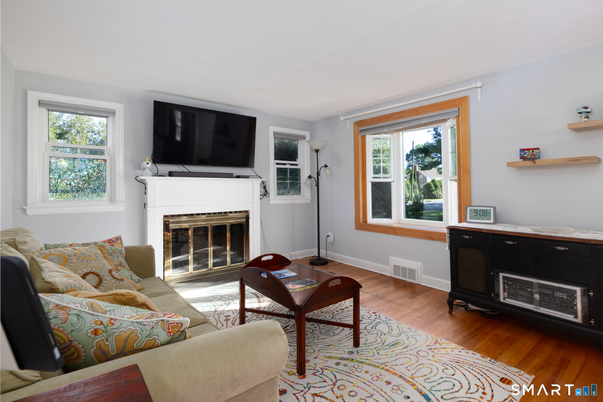 302 Brimfield Road Property Photo 6