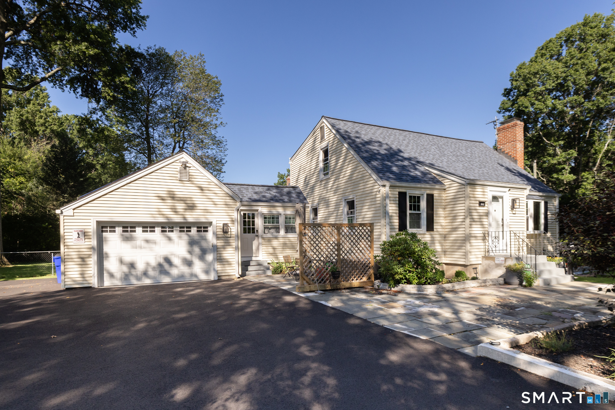 302 Brimfield Road Property Photo 28