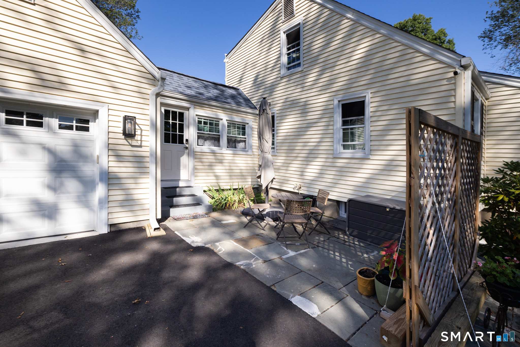 302 Brimfield Road Property Photo 33