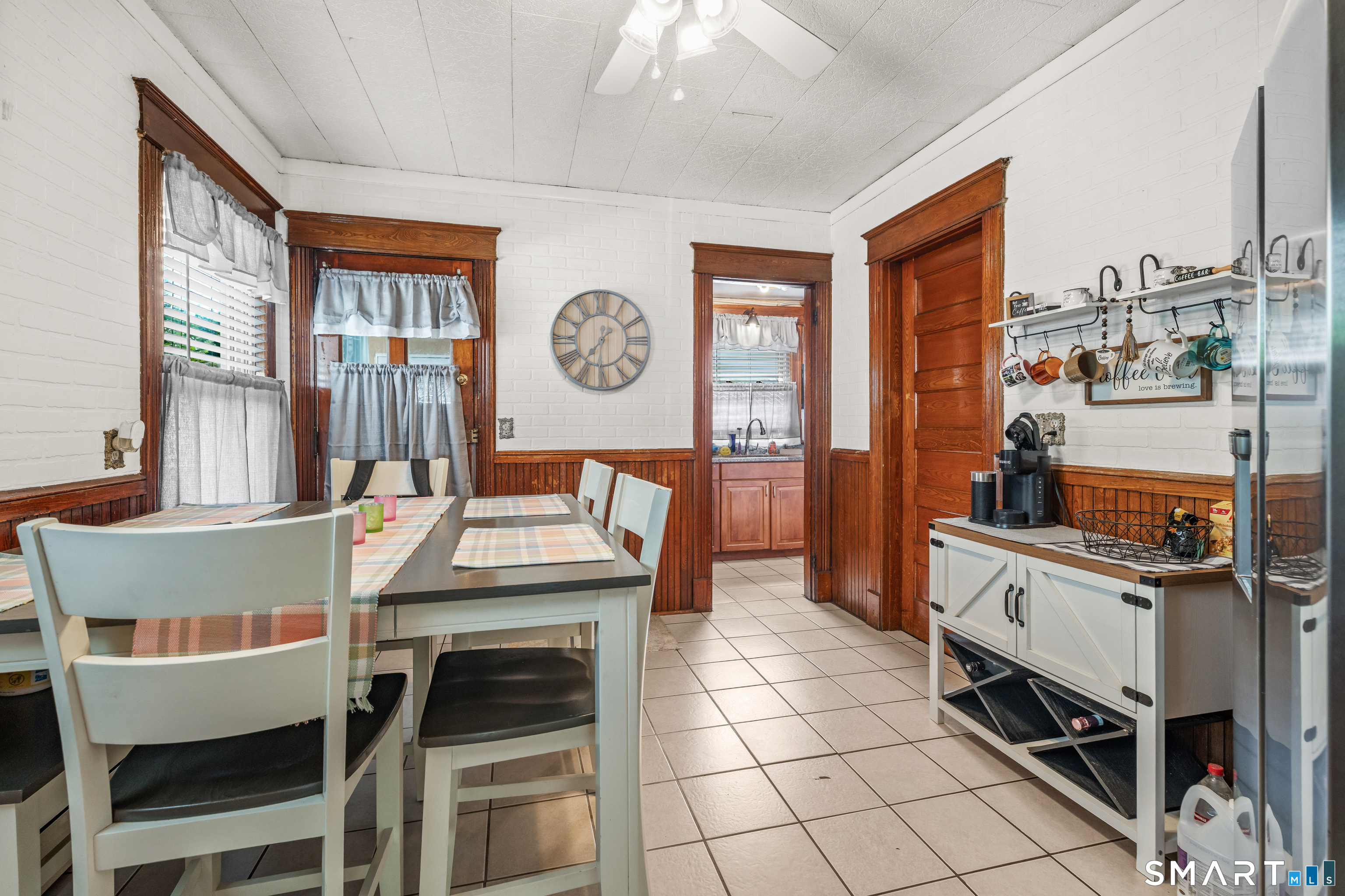 16 Luke Street Property Photo 12