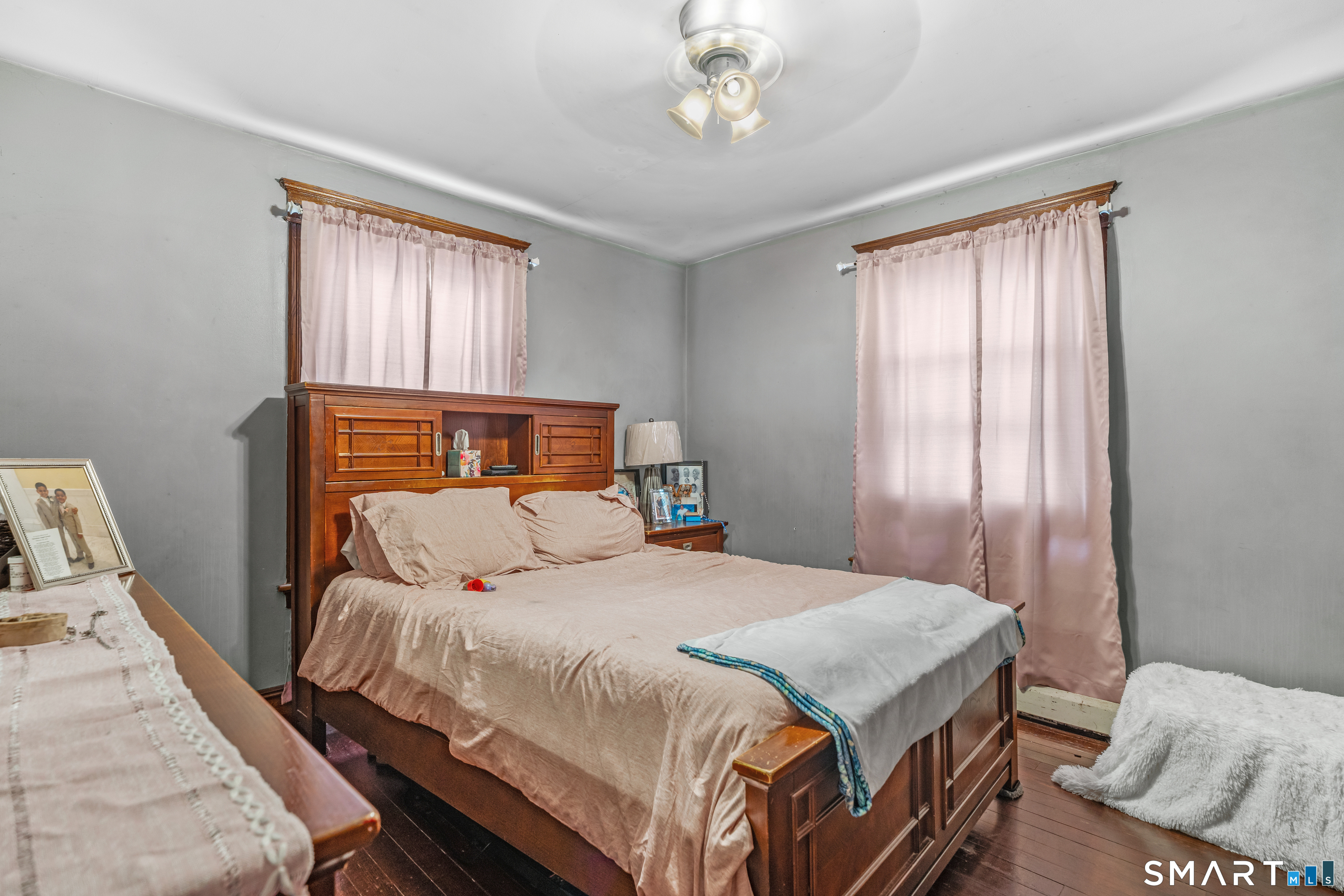 16 Luke Street Property Photo 15