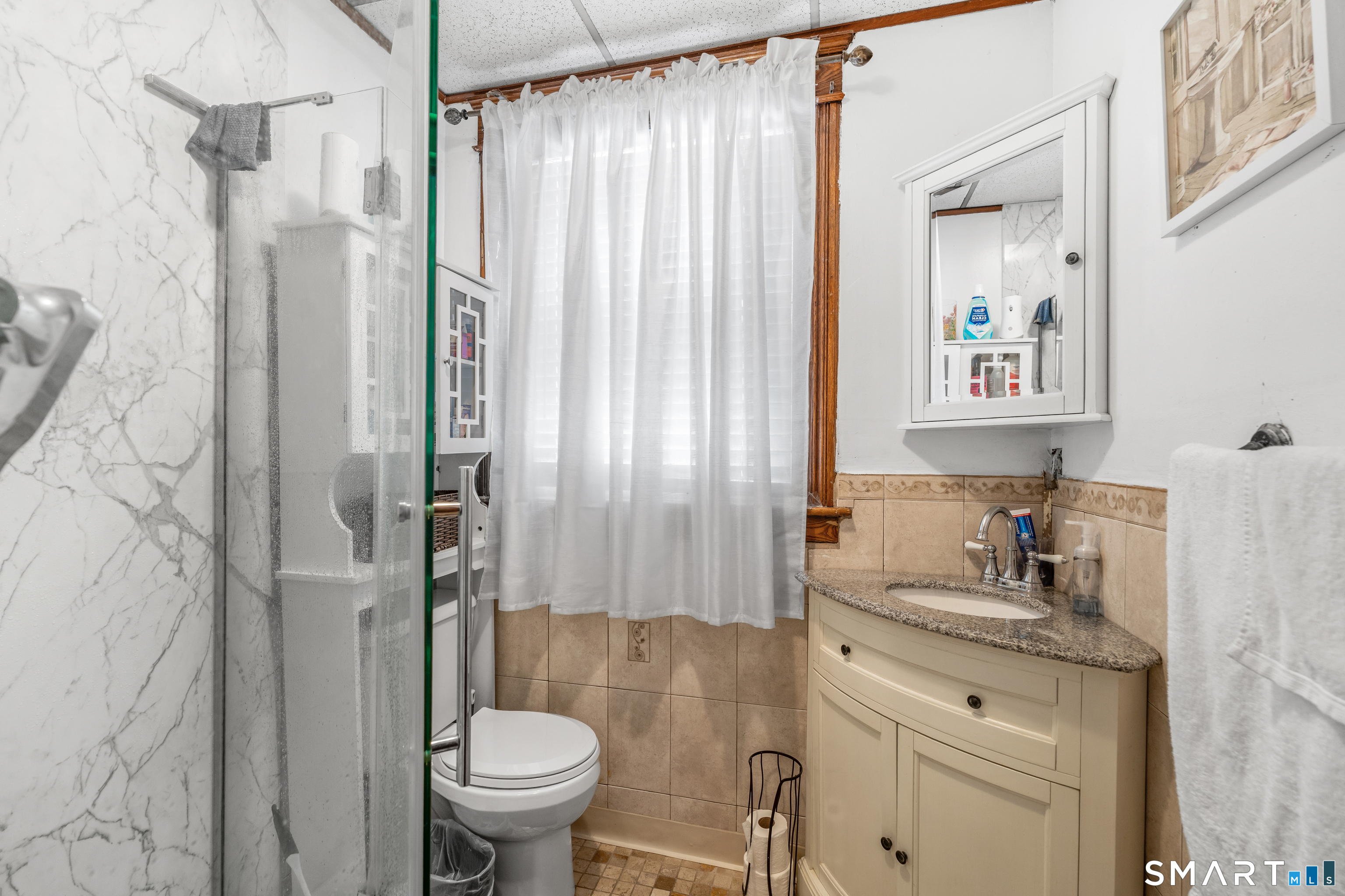 16 Luke Street Property Photo 19