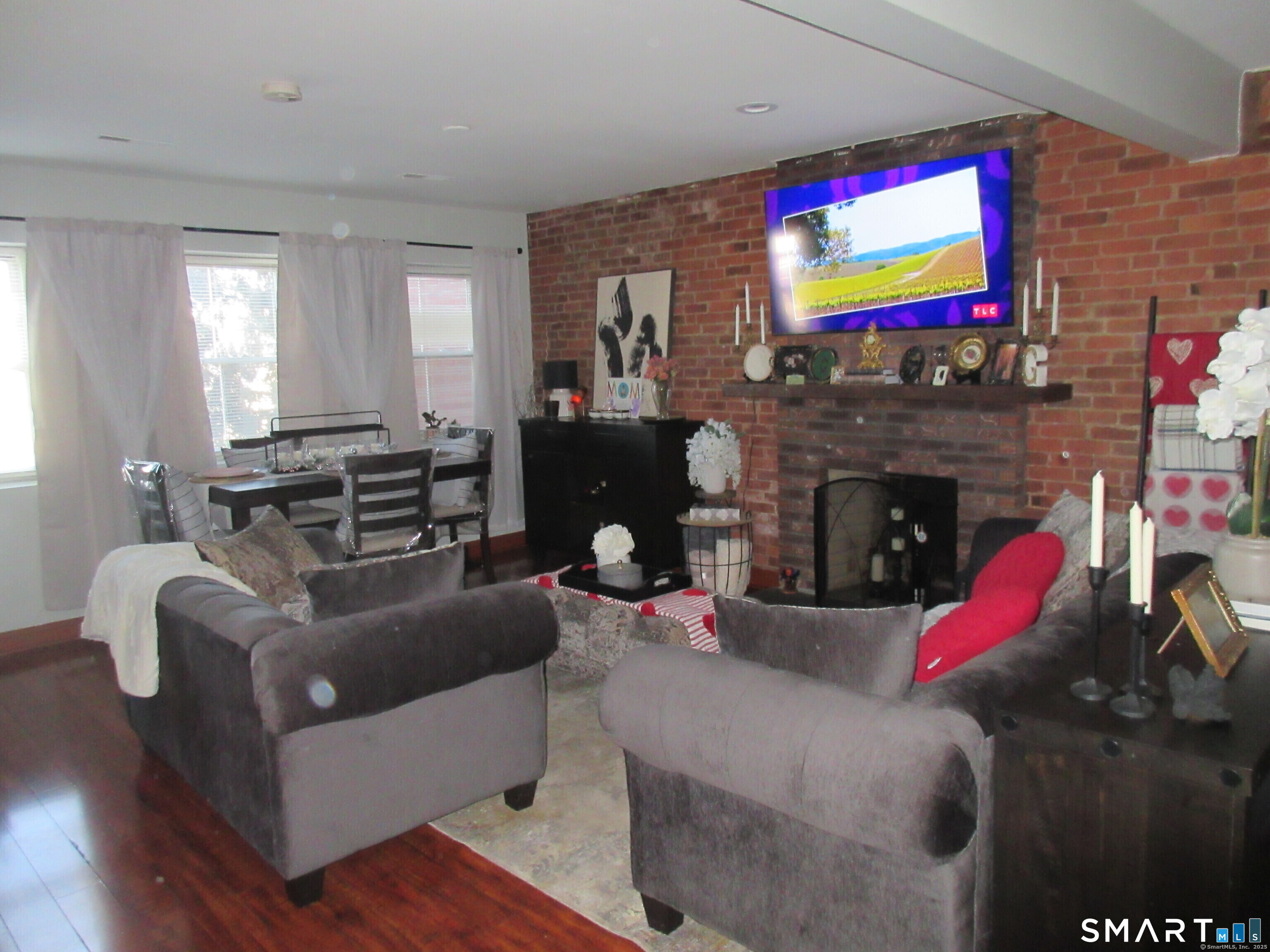 75 Wheeler 205 Avenue Property Photo 3