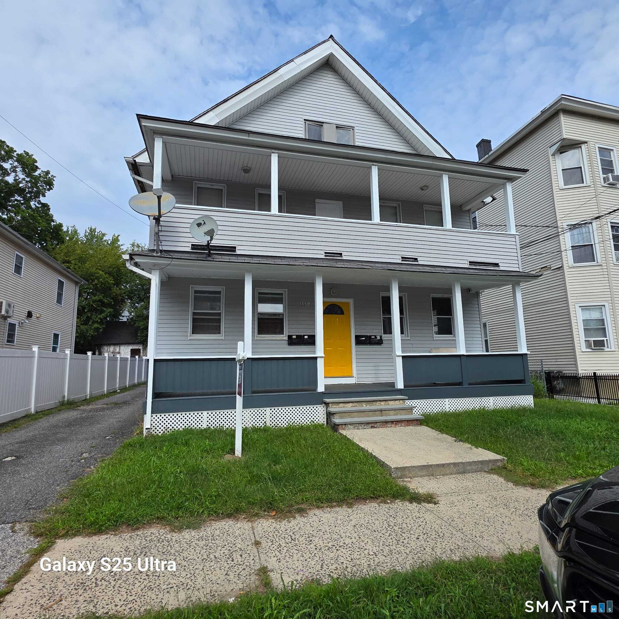 1144 Hancock 1r Avenue Property Photo 4