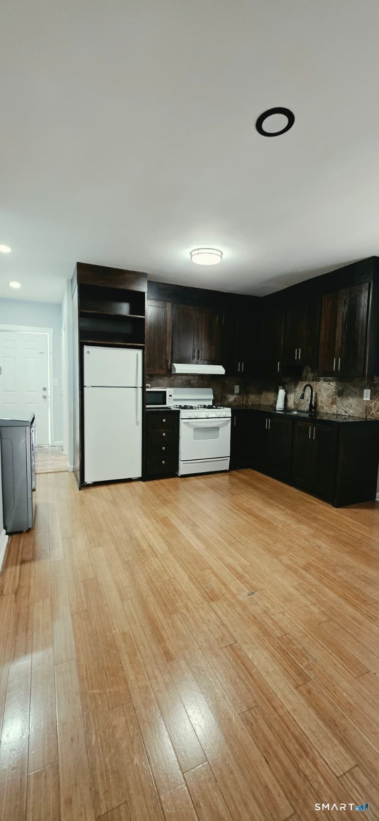 1144 Hancock 1r Avenue Property Photo 18