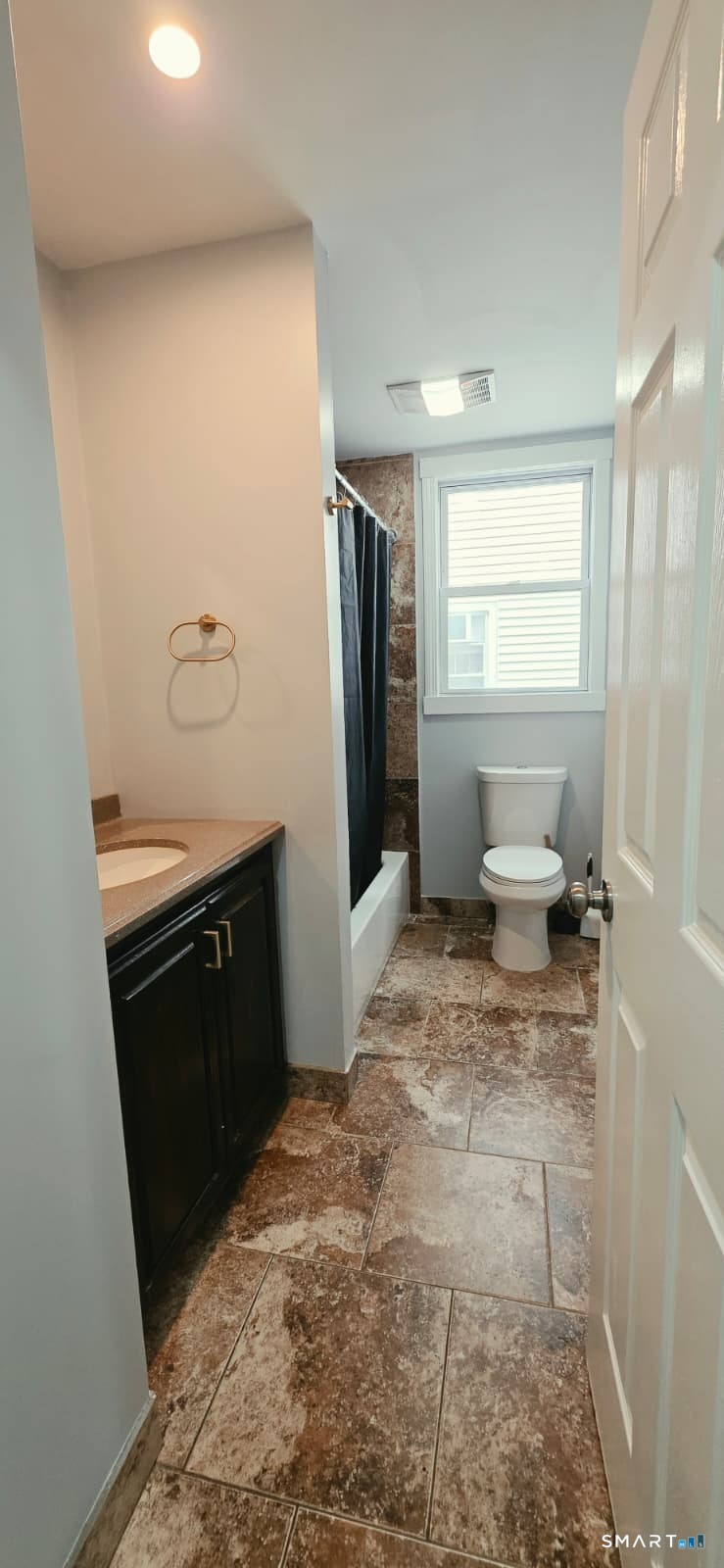 1144 Hancock 1r Avenue Property Photo 24