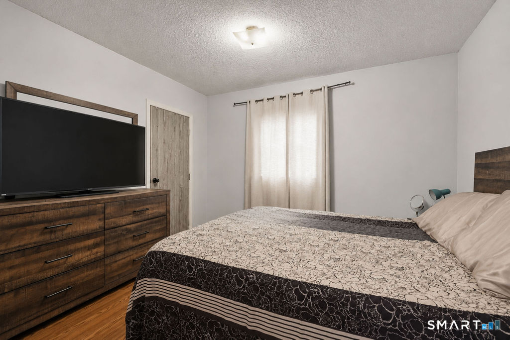 639 Arch Street Property Photo 5