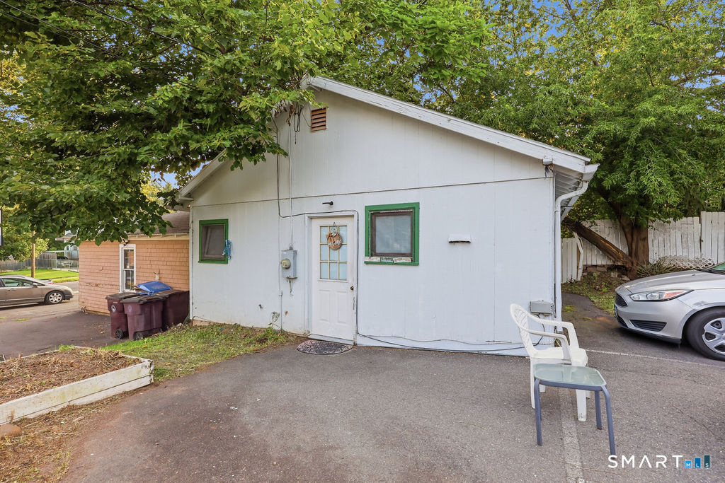 639 Arch Street Property Photo 27