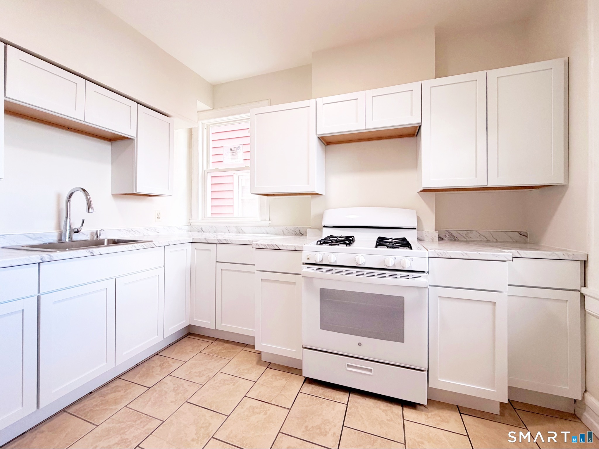 347 Dover Street Property Photo 1