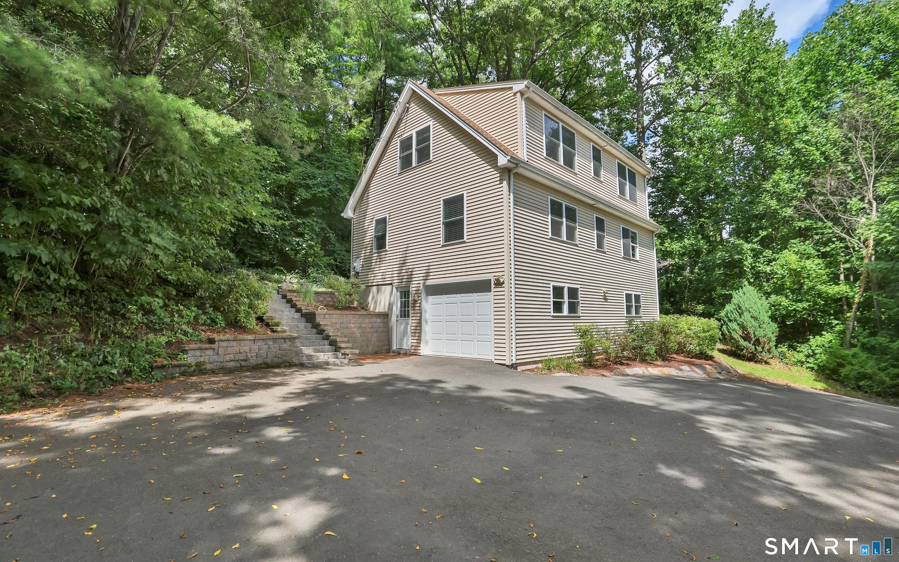 25 Gale Road Property Photo 4