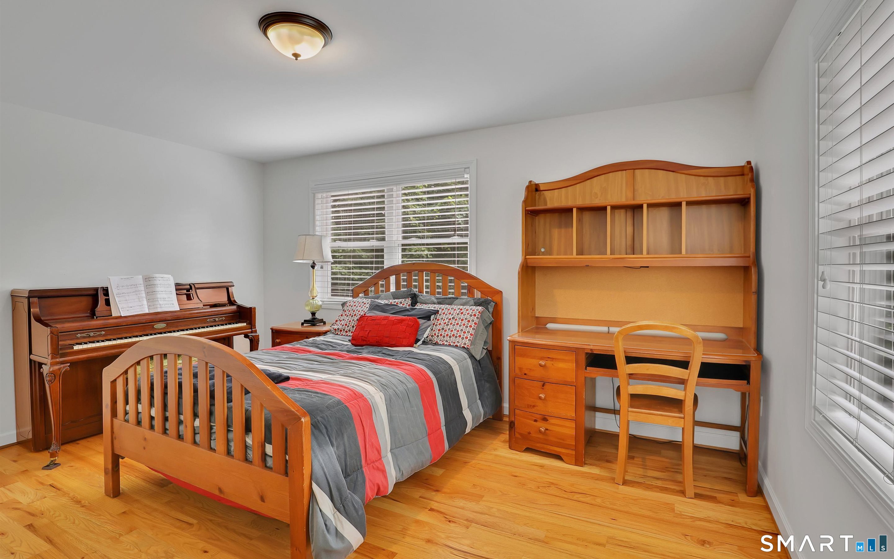 25 Gale Road Property Photo 17