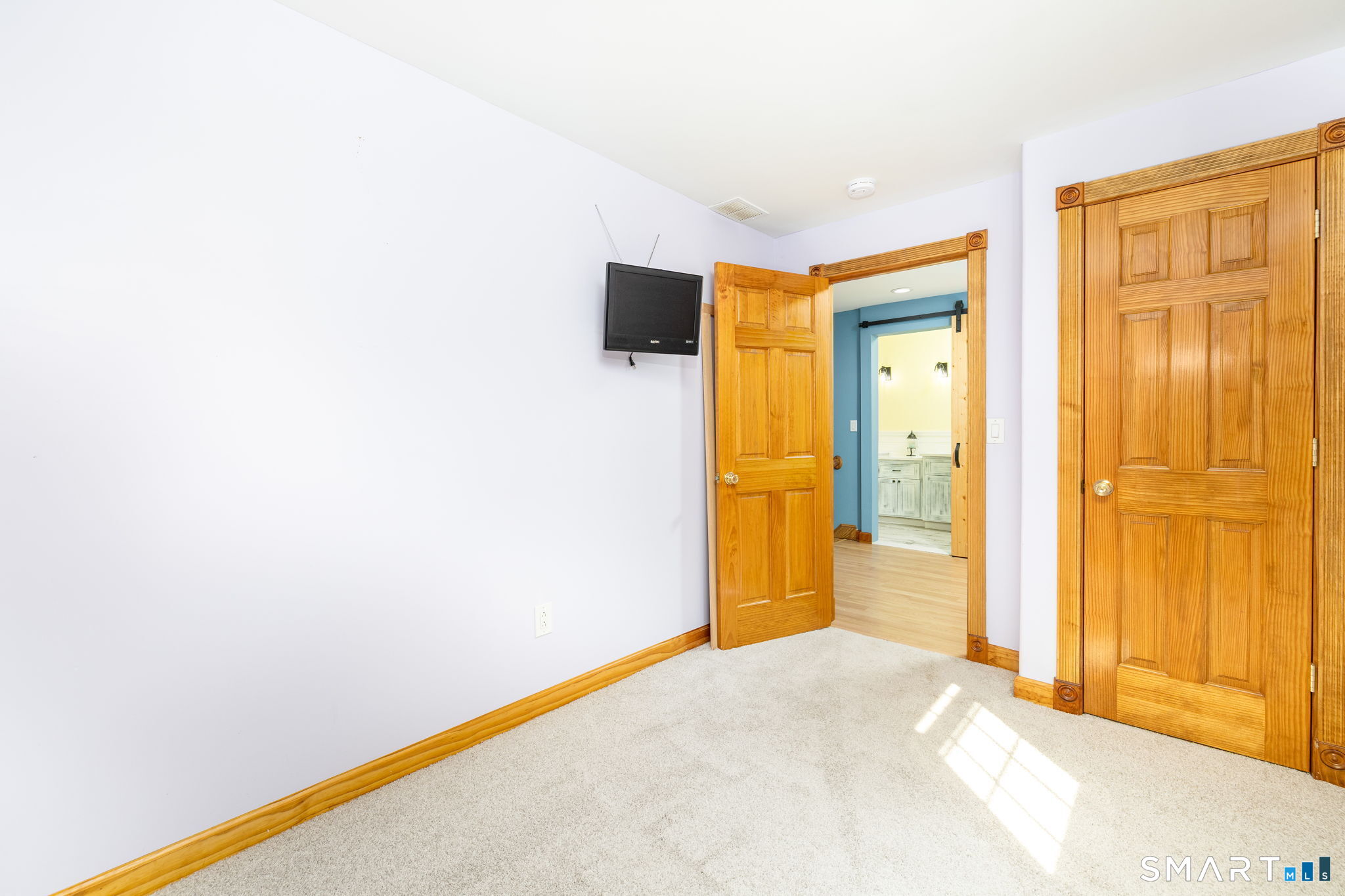 768 Terryville Avenue Property Photo 20