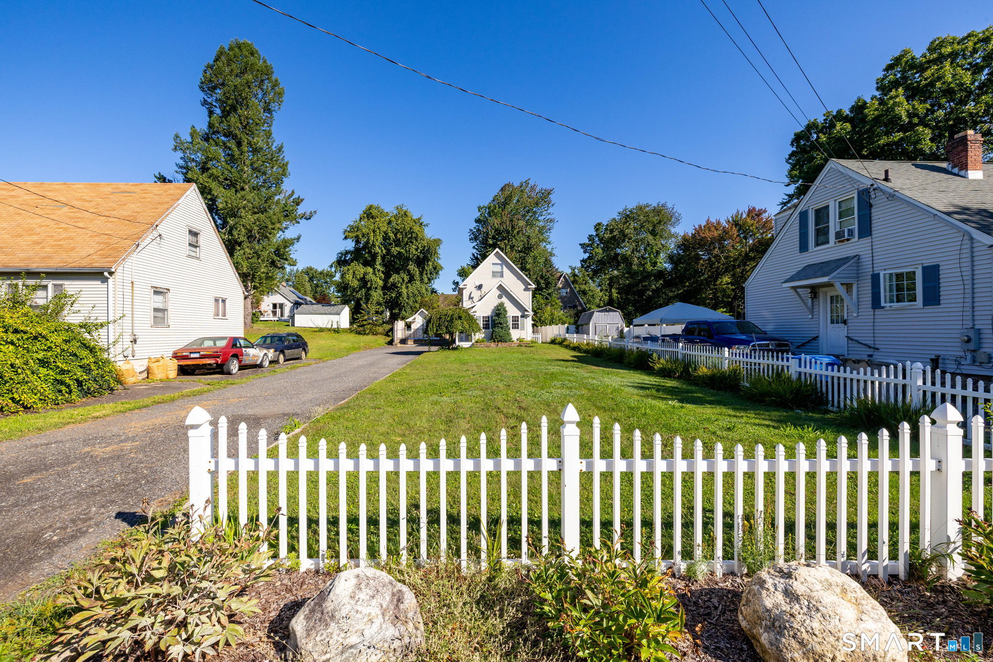 768 Terryville Avenue Property Photo 38