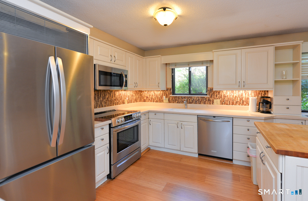 783 Heritage A Village Property Photo 8
