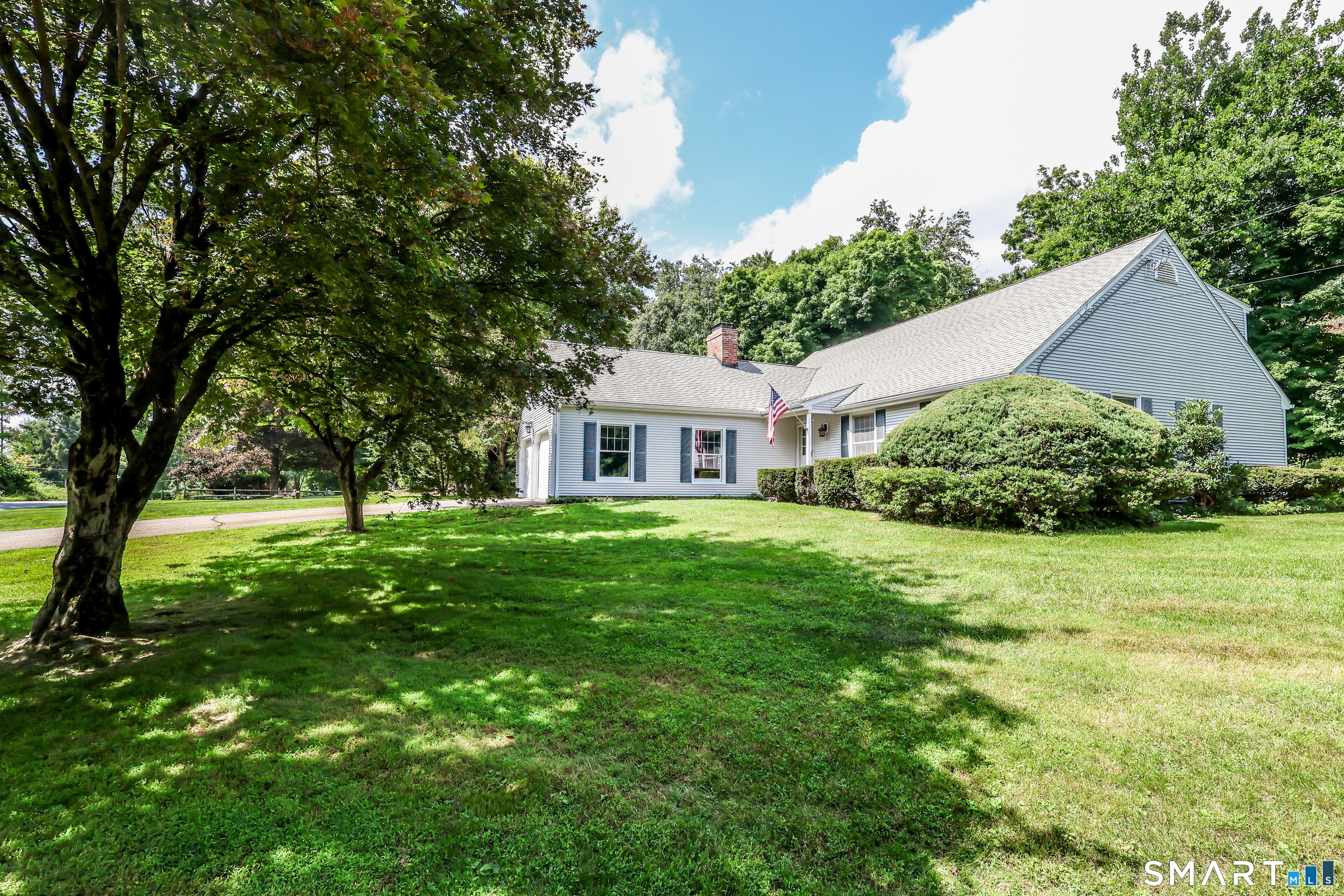 2 White Pine Drive Property Photo 1