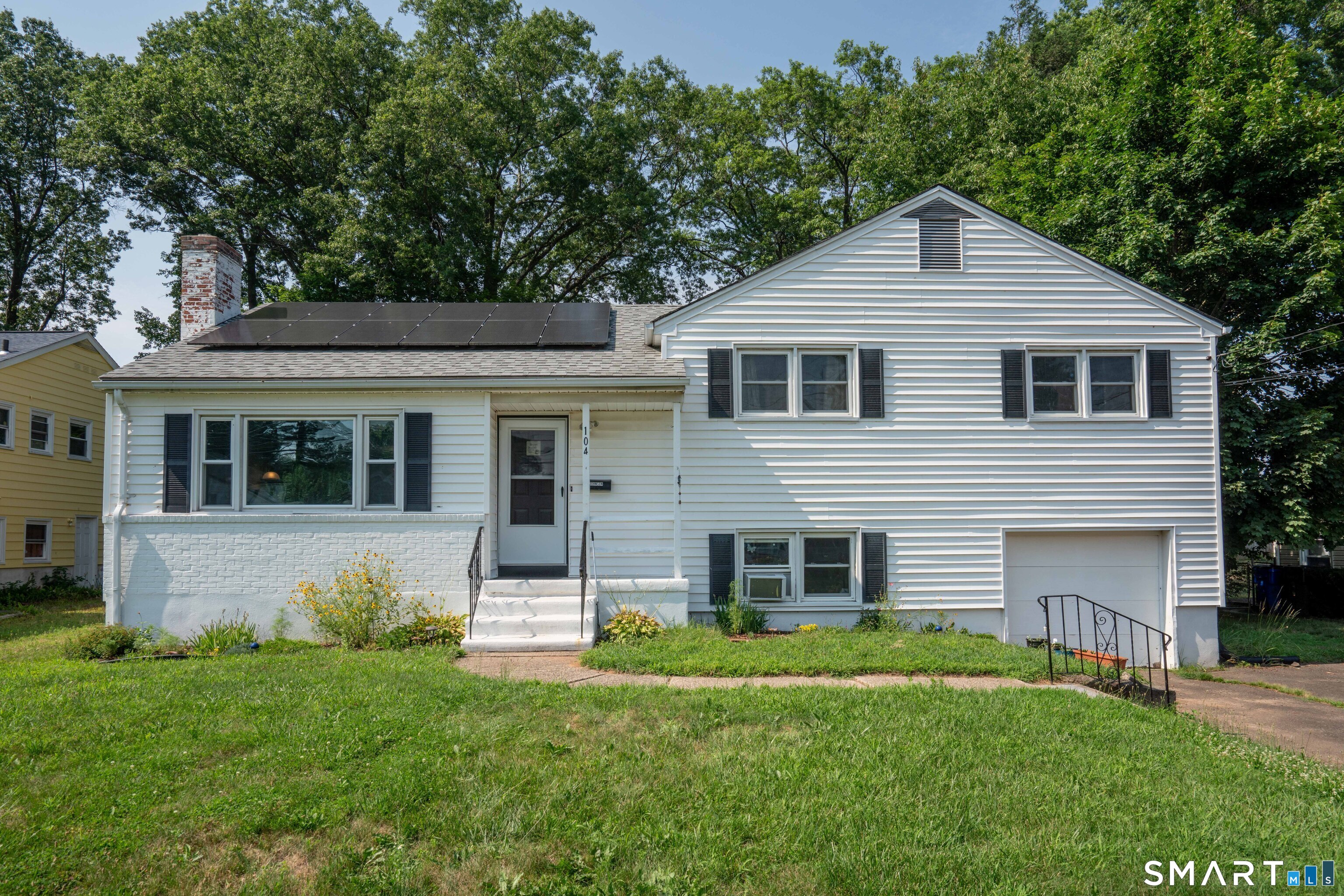 104 Hilldale Road Property Photo 1