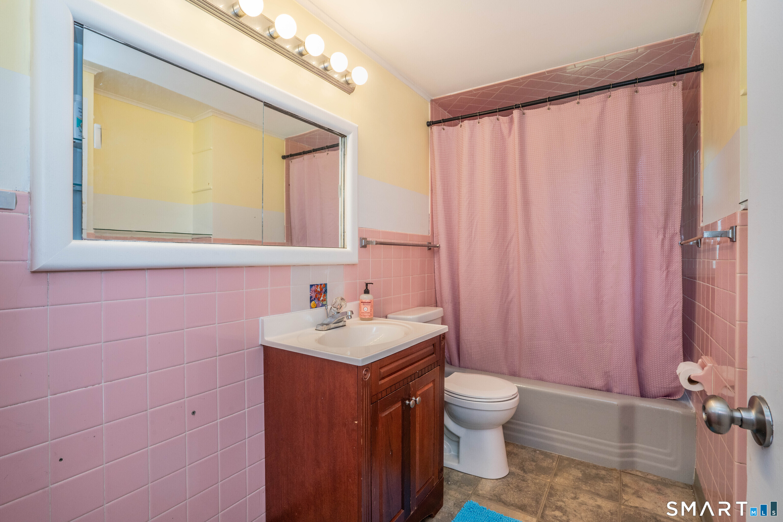 104 Hilldale Road Property Photo 28