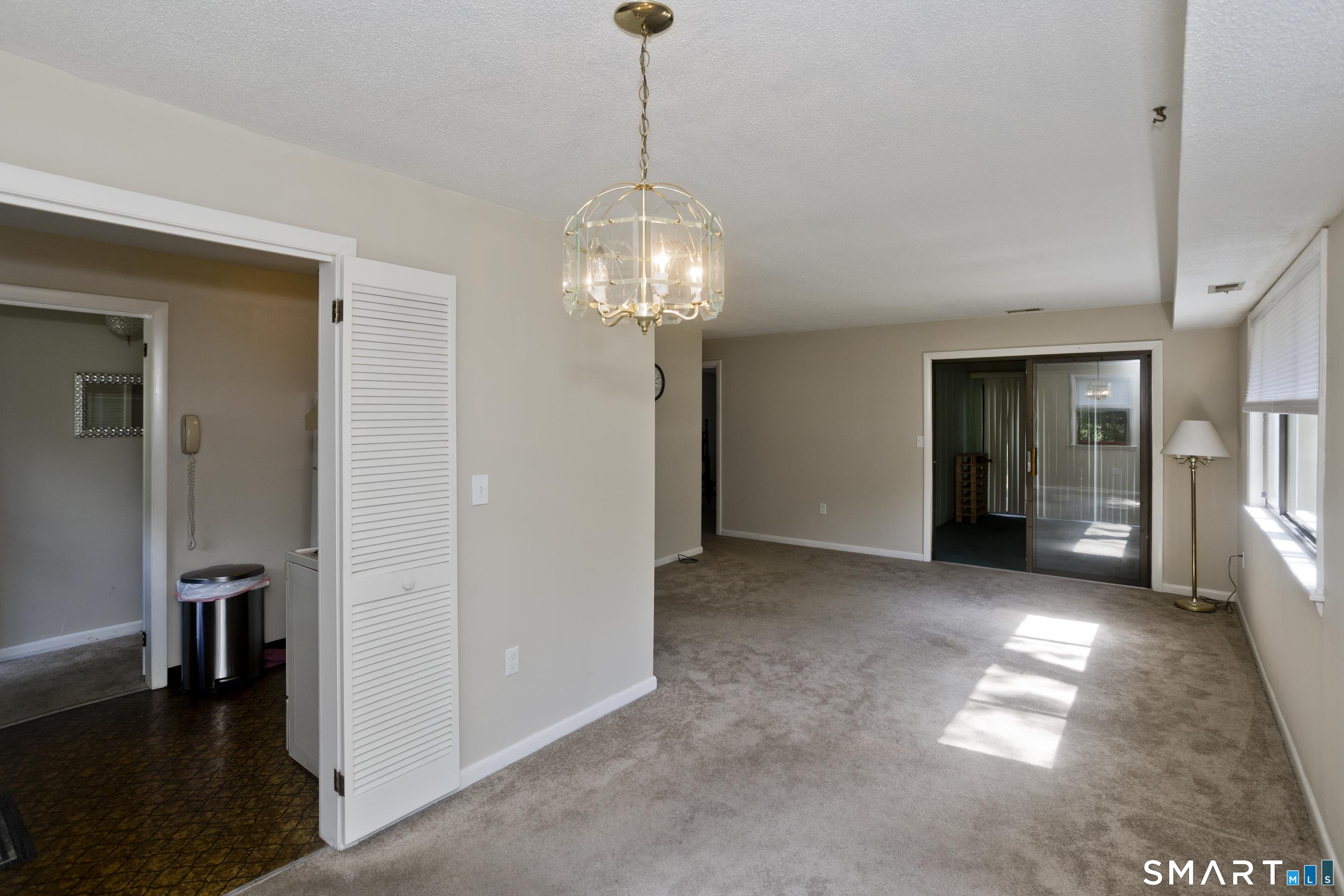 70 Landing 70 Circle Property Photo 10