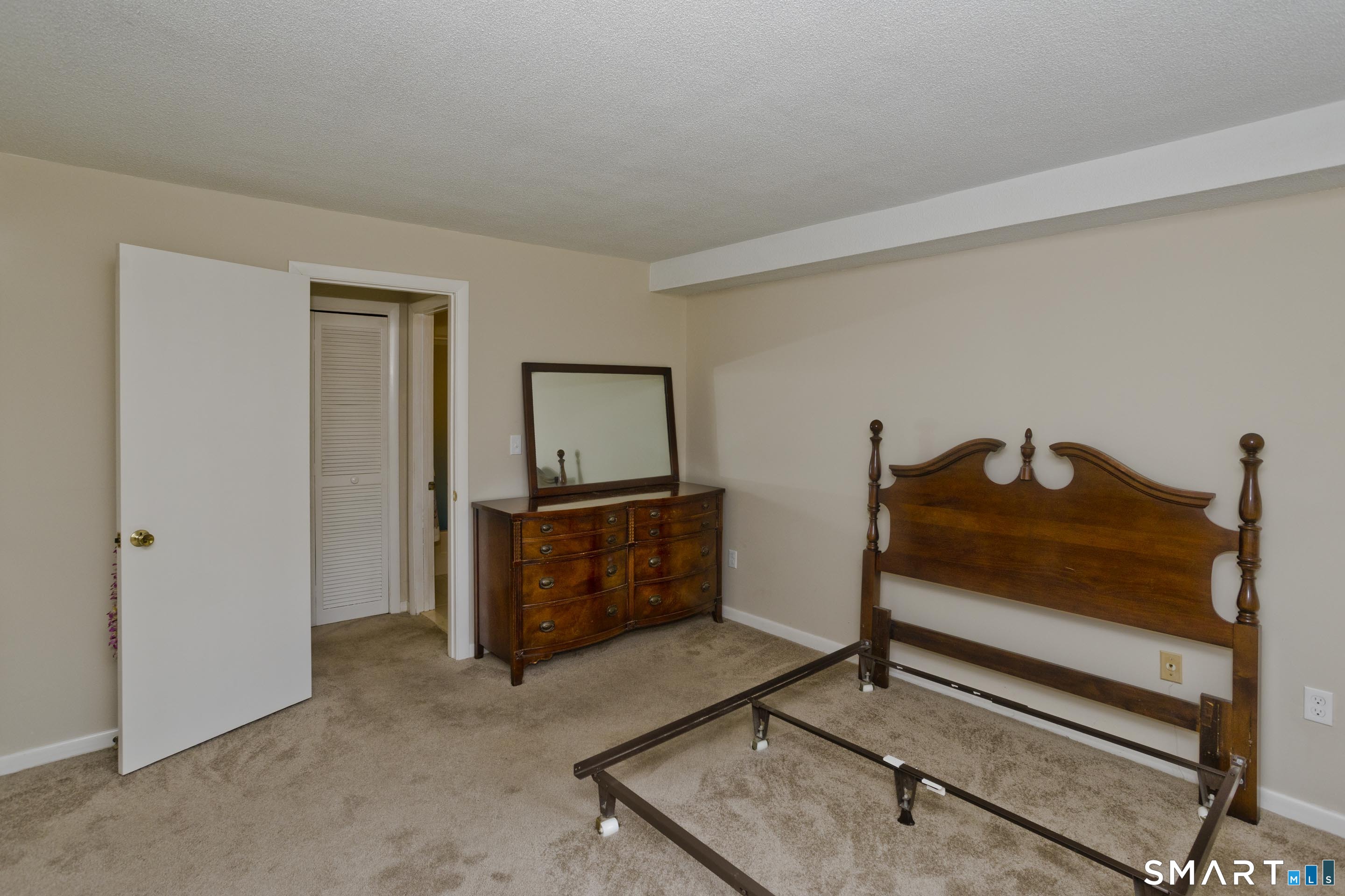 70 Landing 70 Circle Property Photo 22