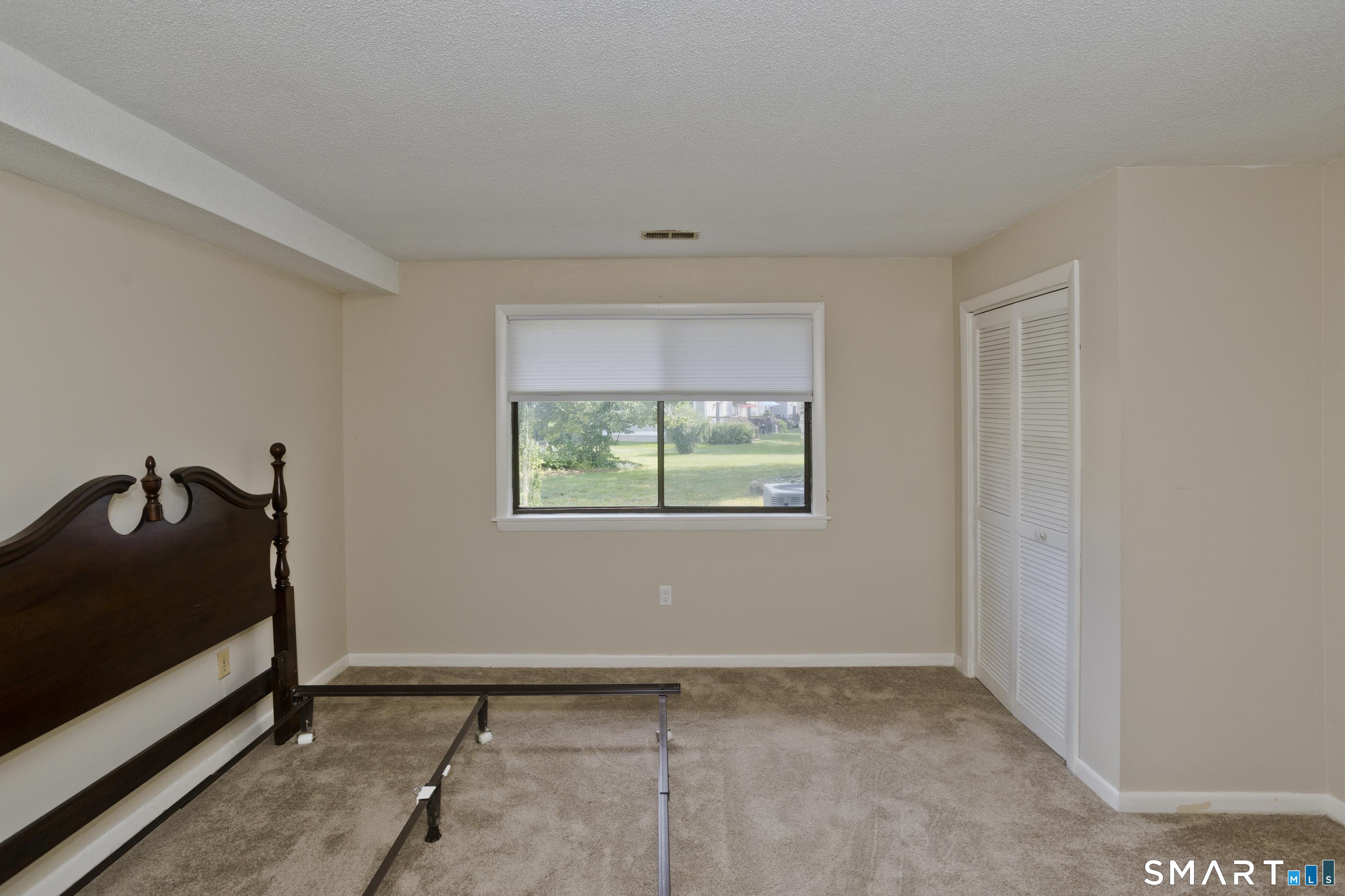 70 Landing 70 Circle Property Photo 25