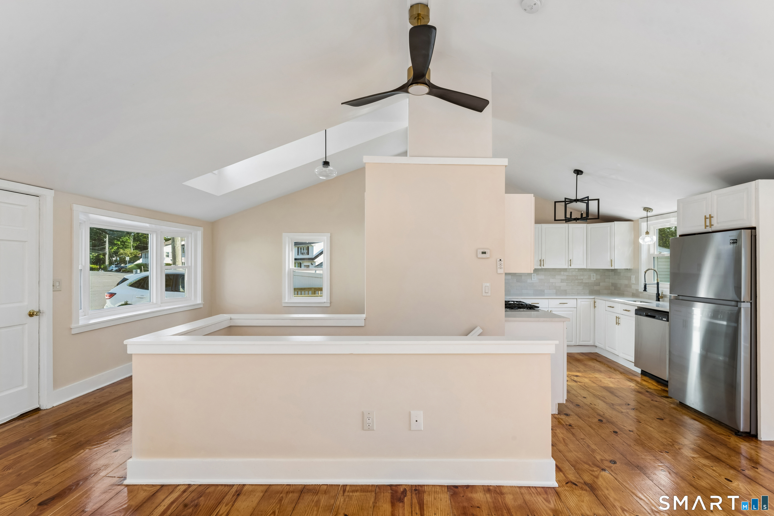 52 Merrimac Street Property Photo 4