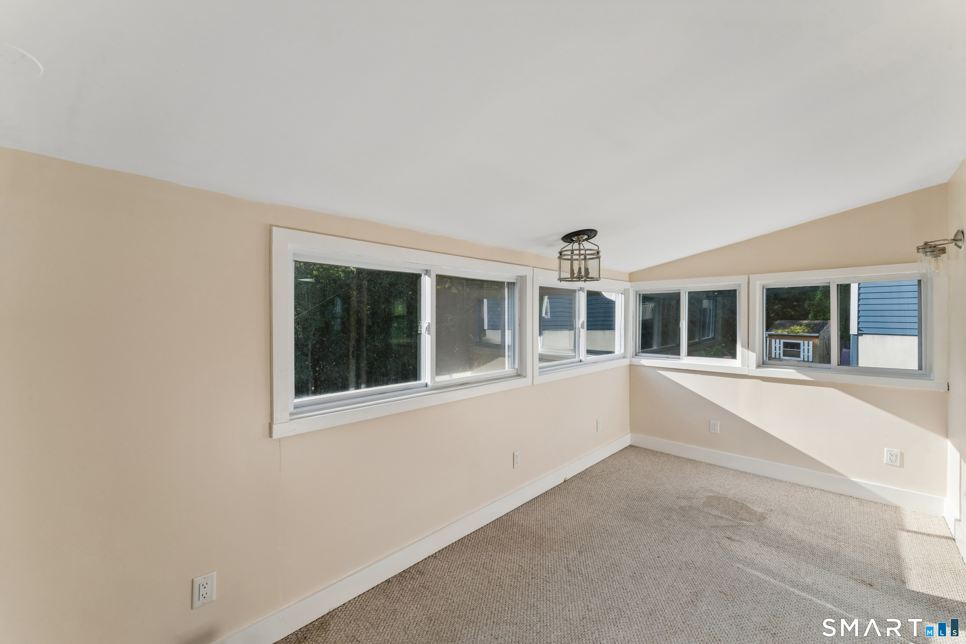 52 Merrimac Street Property Photo 10