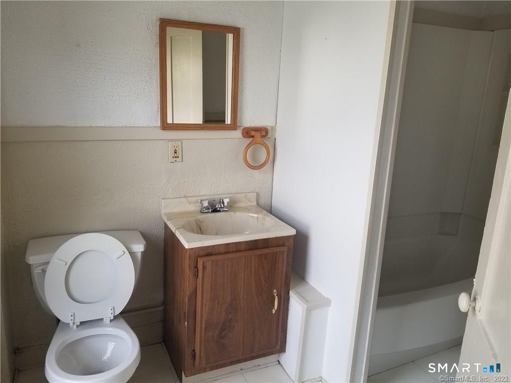 108 High Street Property Photo 19