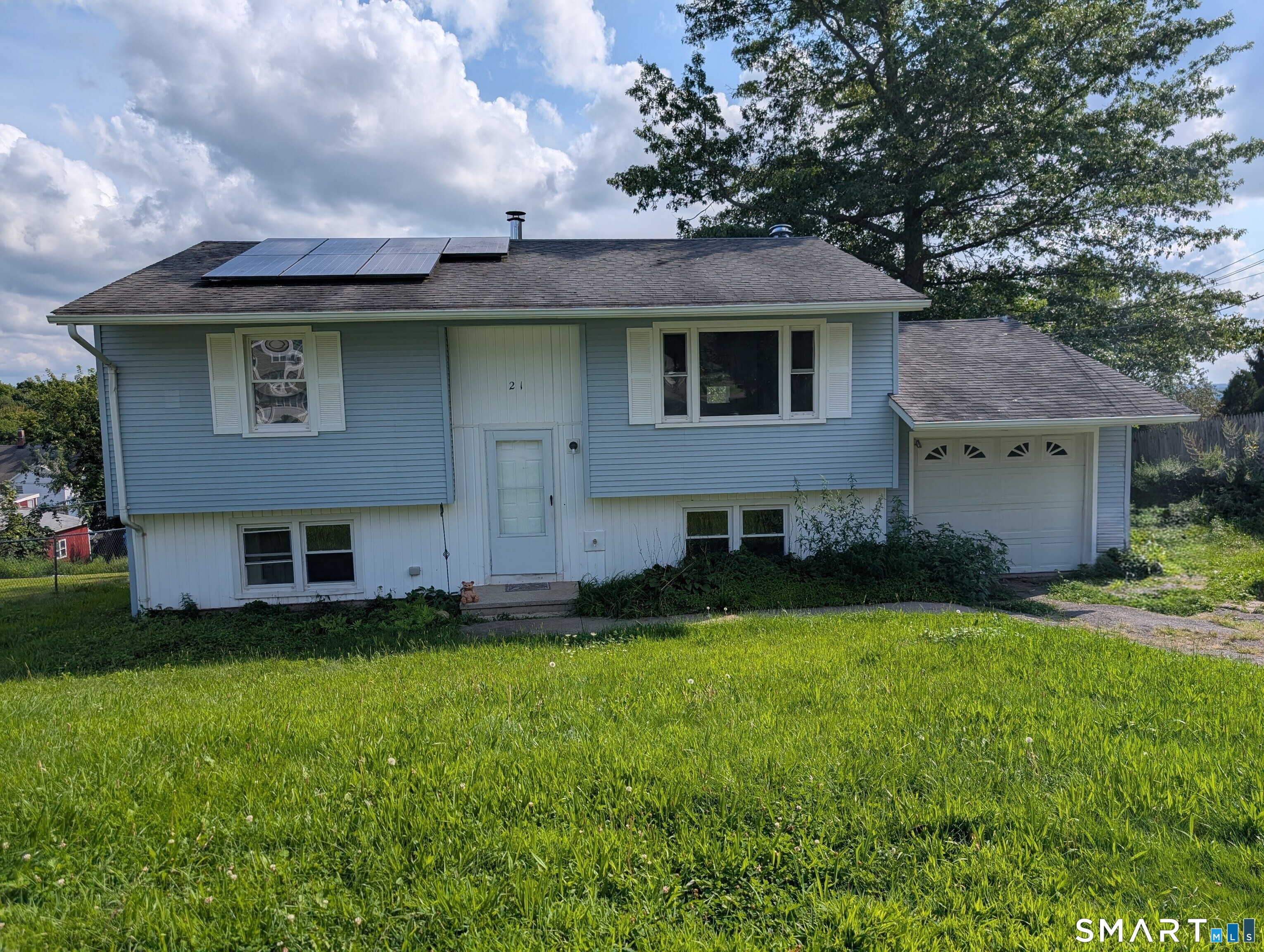 21 Bosse Road Property Photo 1