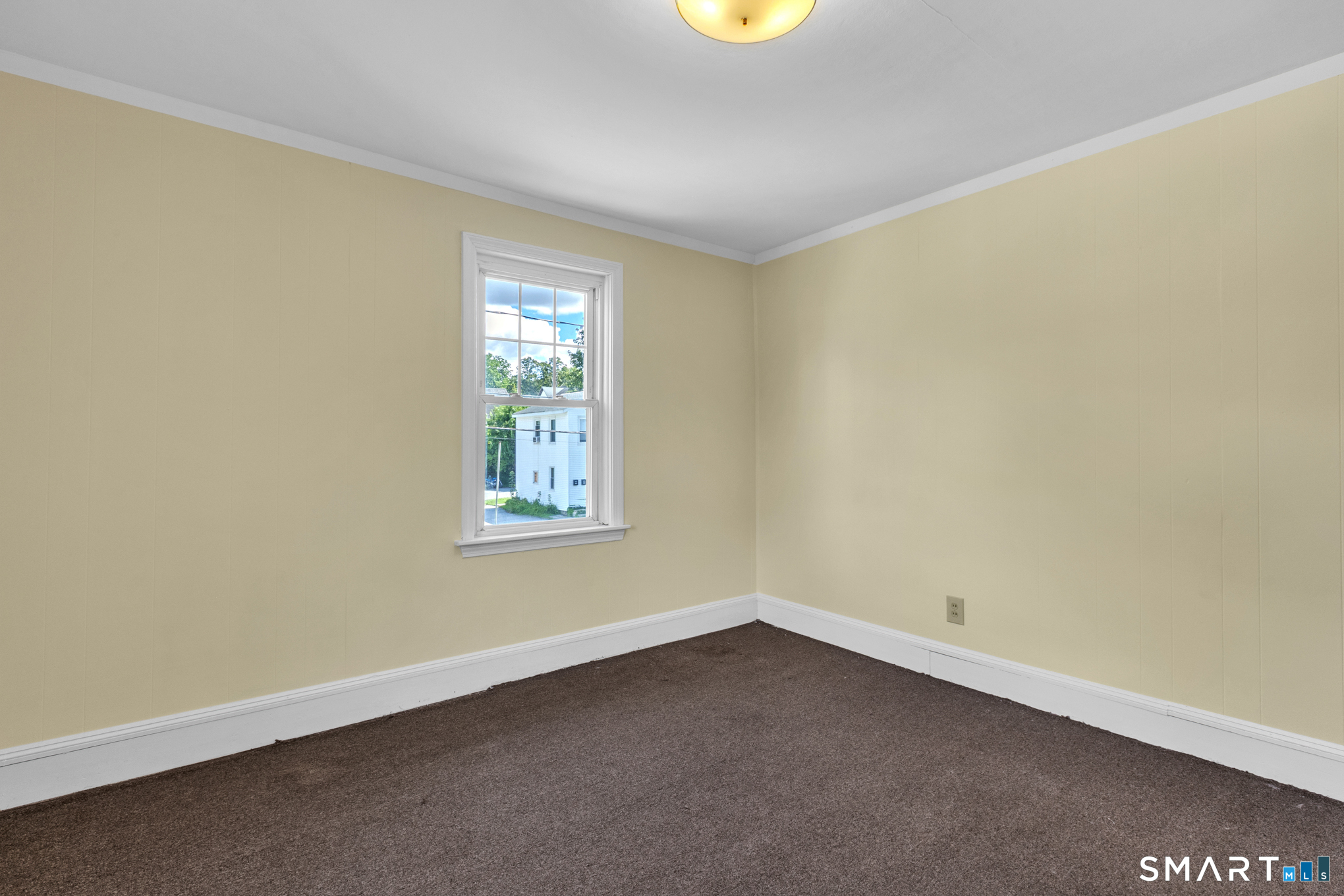 49 High B Street Property Photo 11