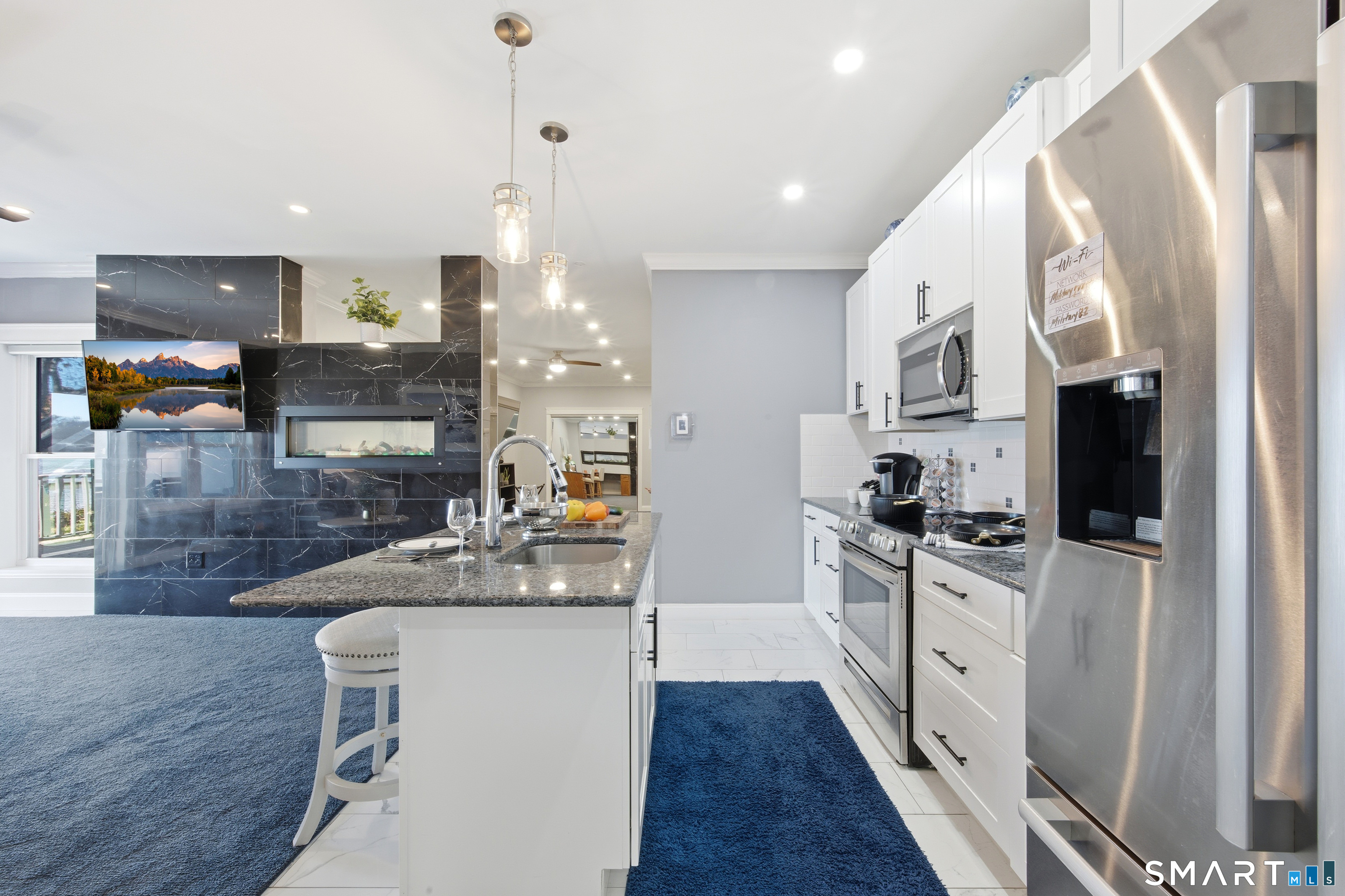 24202375 Property Photo 6