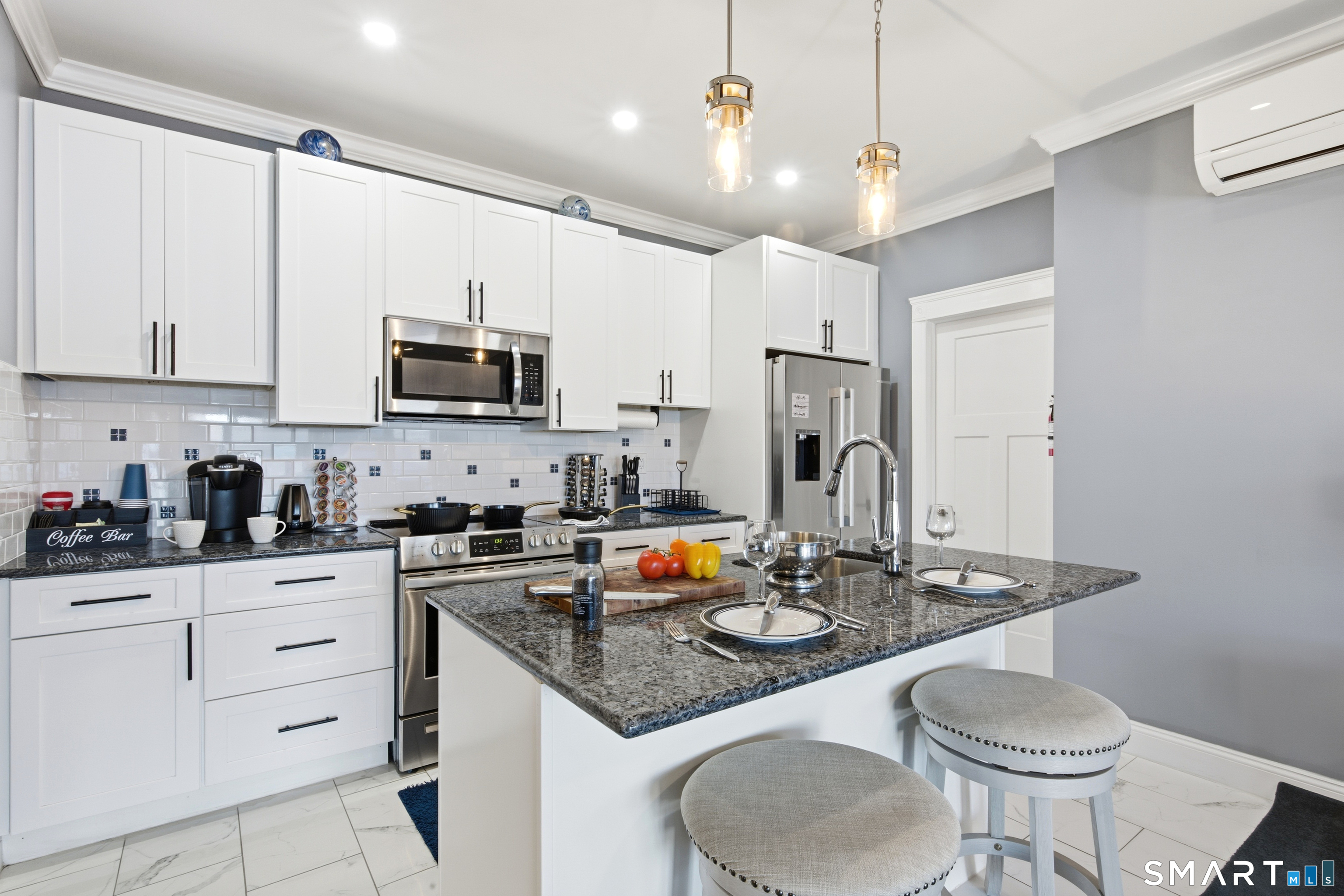 24202375 Property Photo 11