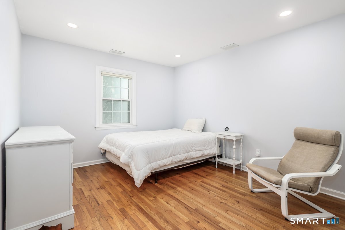 179 South 9 Avenue Property Photo 19
