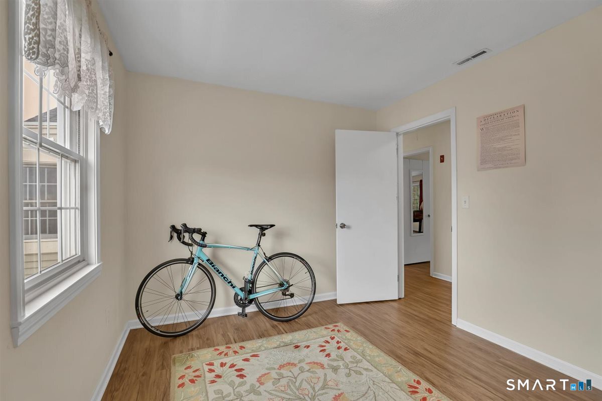 756 Quinnipiac 13 Avenue Property Photo 15