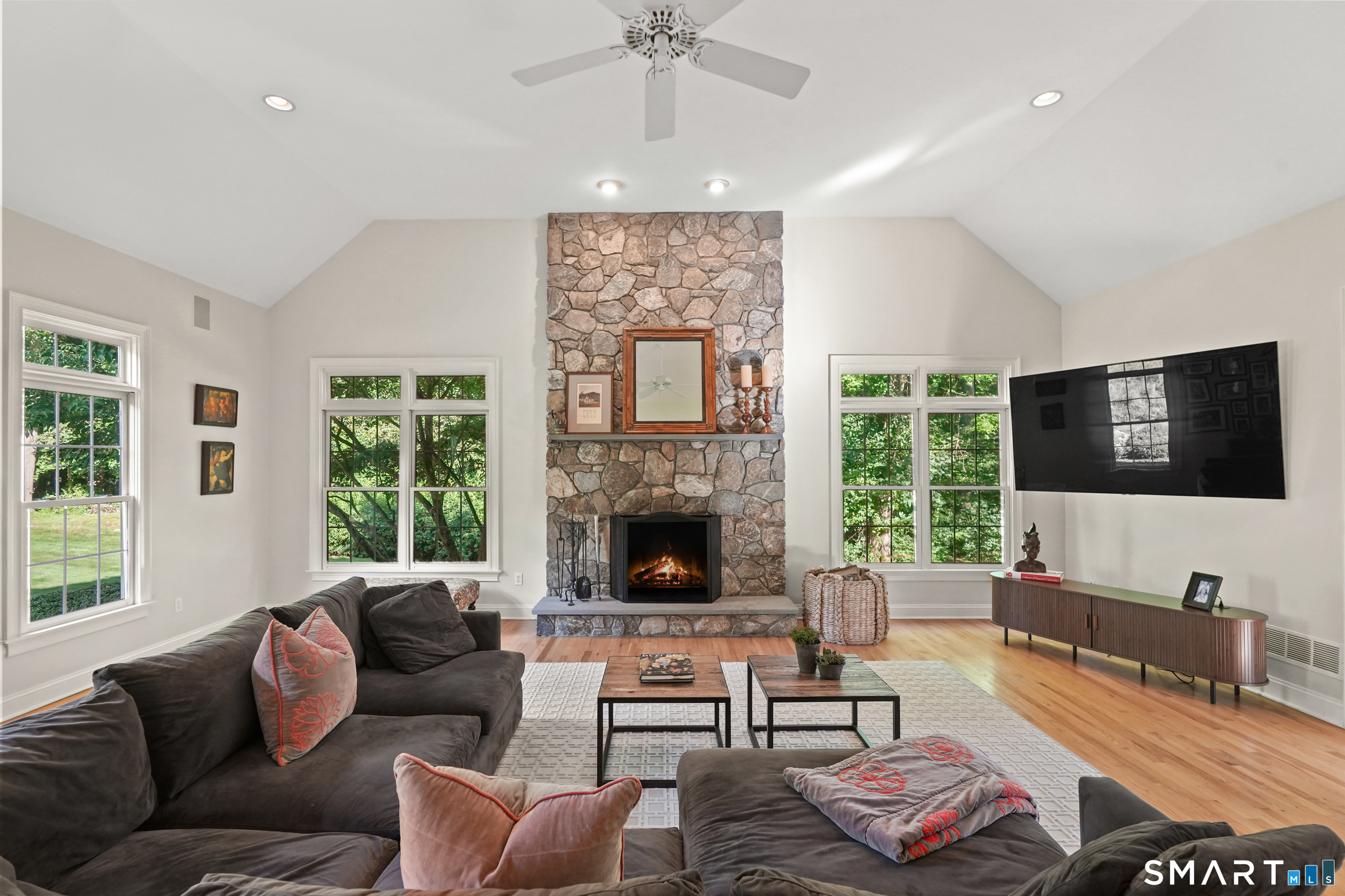 160 Old Stonewall Road Property Photo 8