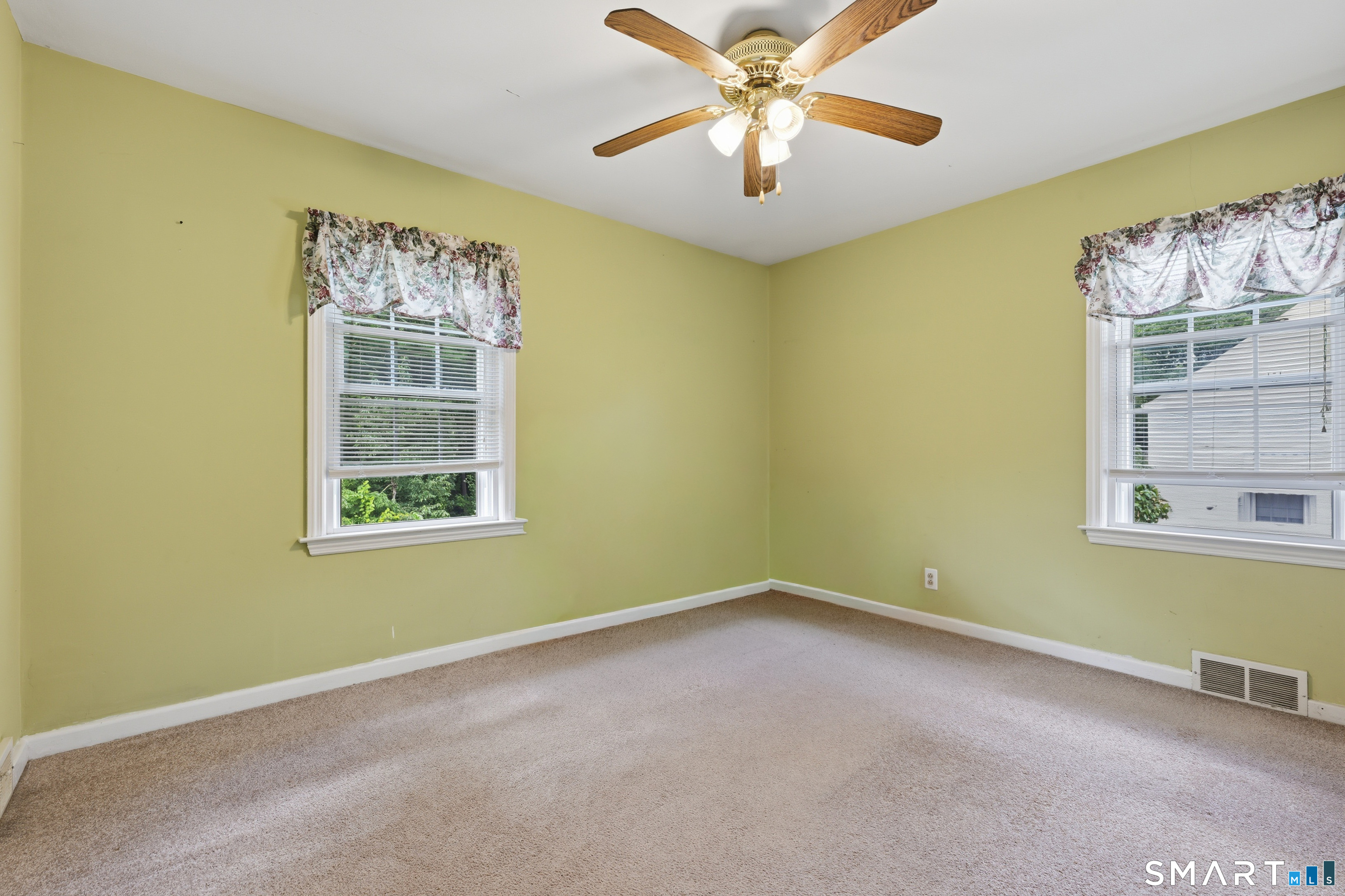 150 Clough Road Property Photo 15