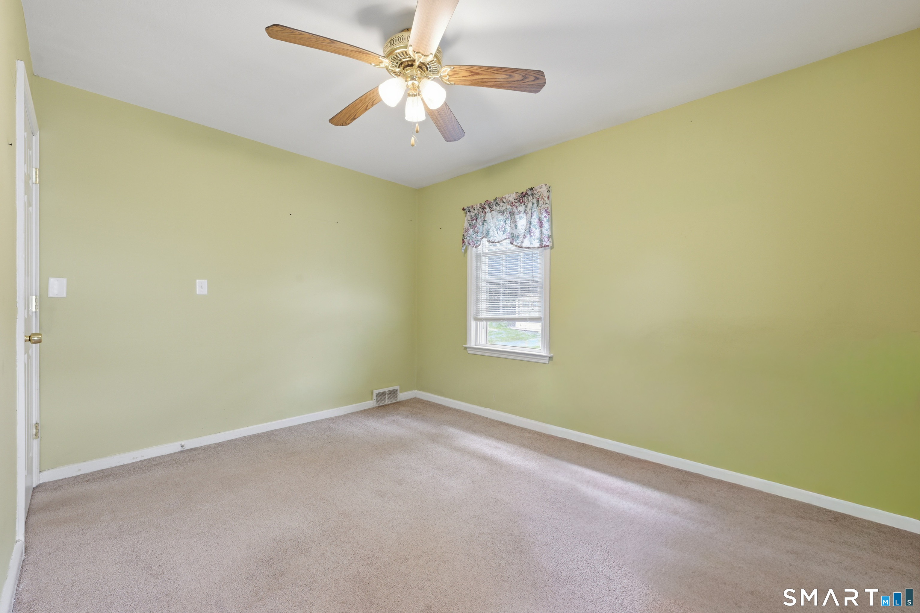150 Clough Road Property Photo 16