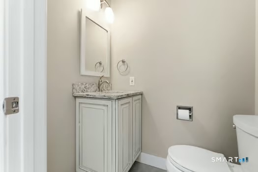 8 Red Brook Lane Property Photo 17