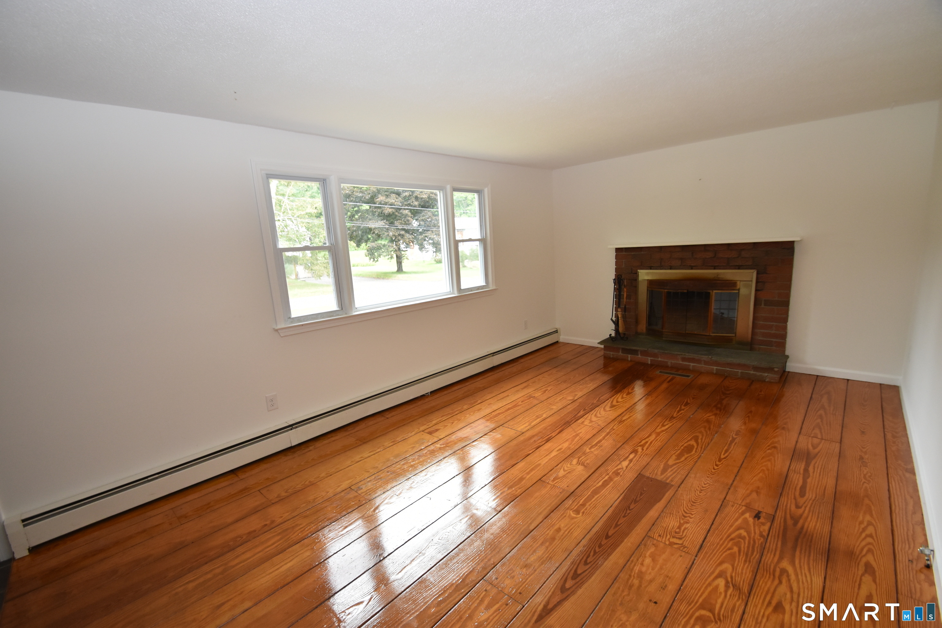 28 Hickory Road Property Photo 10