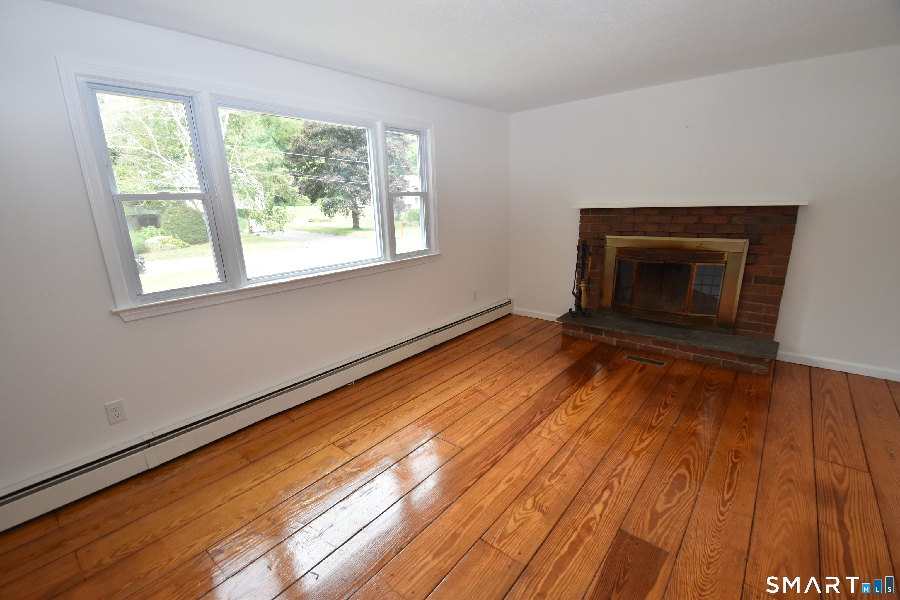 28 Hickory Road Property Photo 11