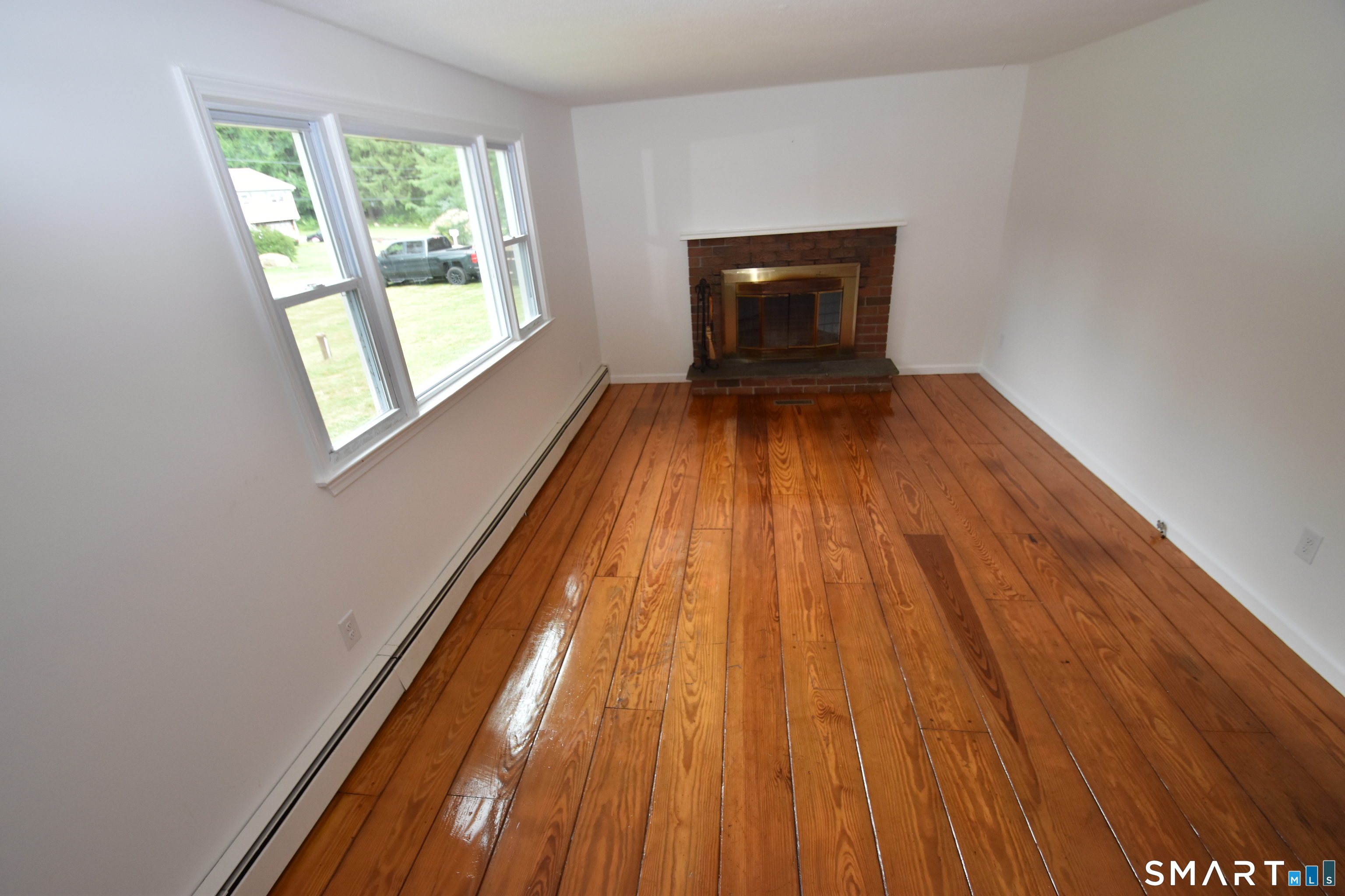 28 Hickory Road Property Photo 12