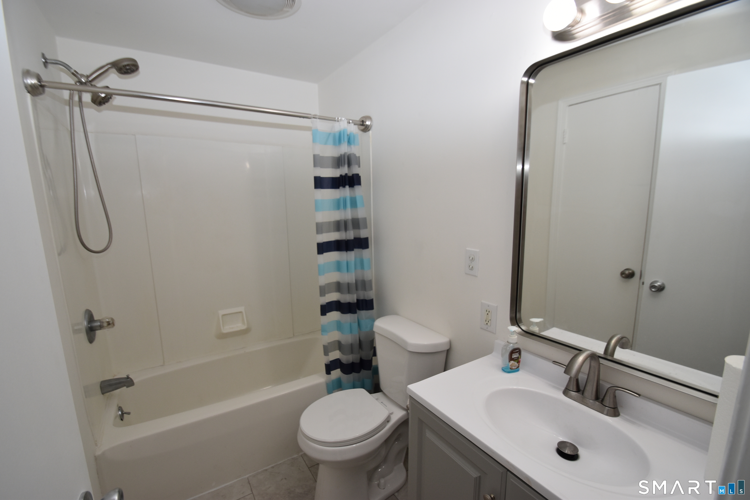 28 Hickory Road Property Photo 19