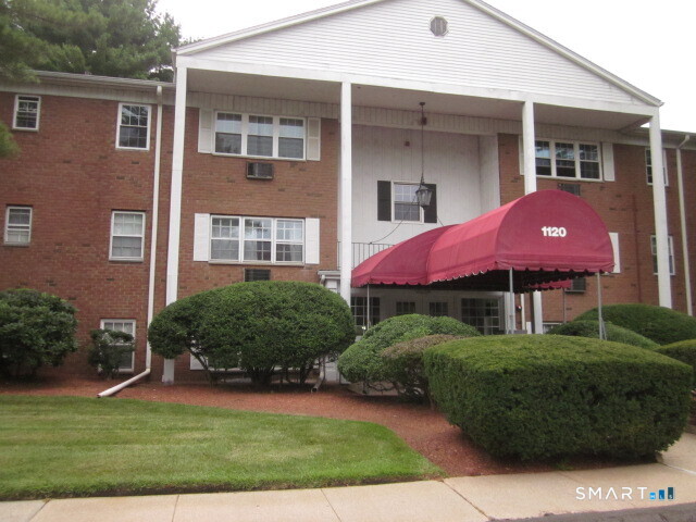1120 New Haven 133 Avenue Property Photo 2