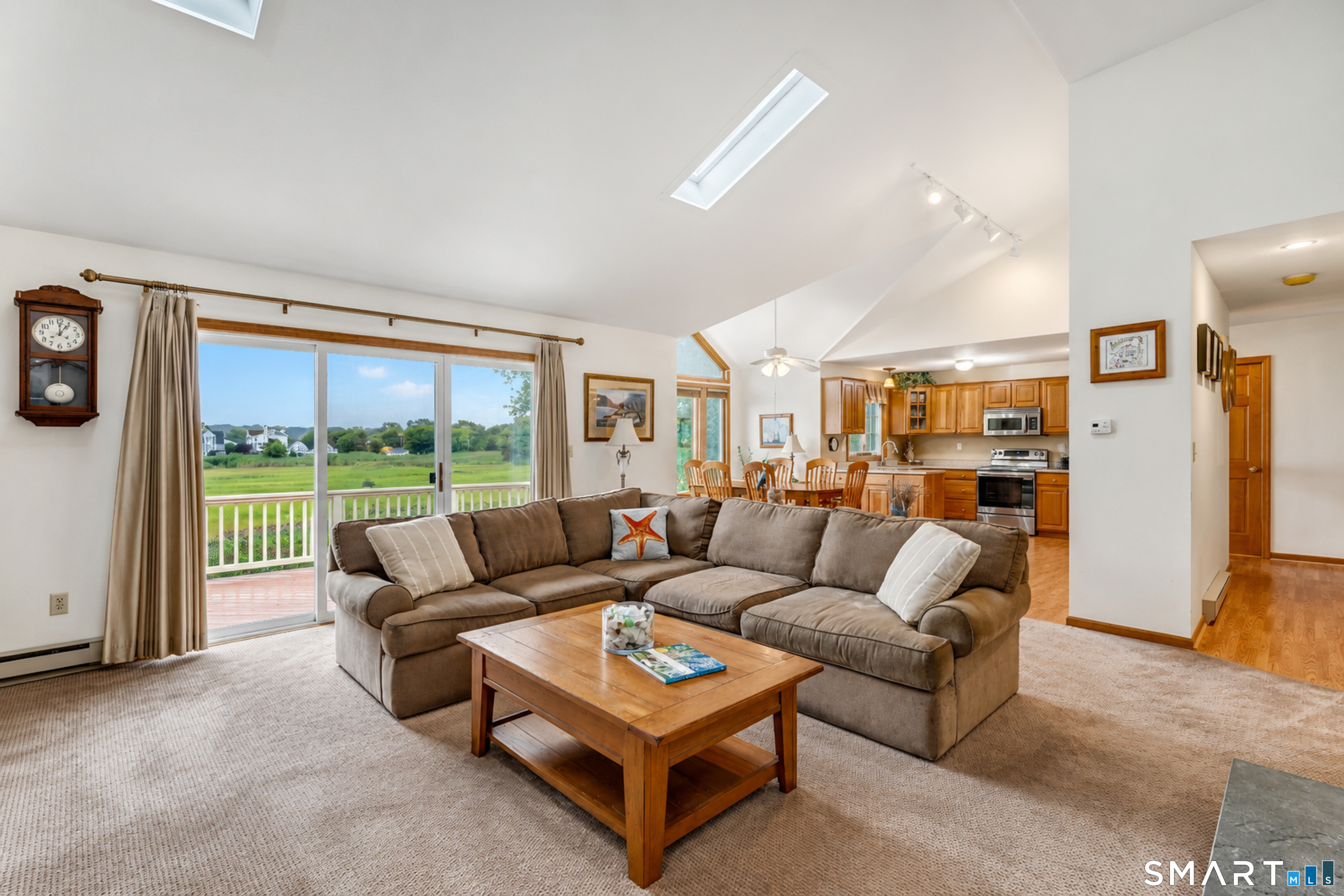 81 Little Stannard Beach Road Property Photo 12