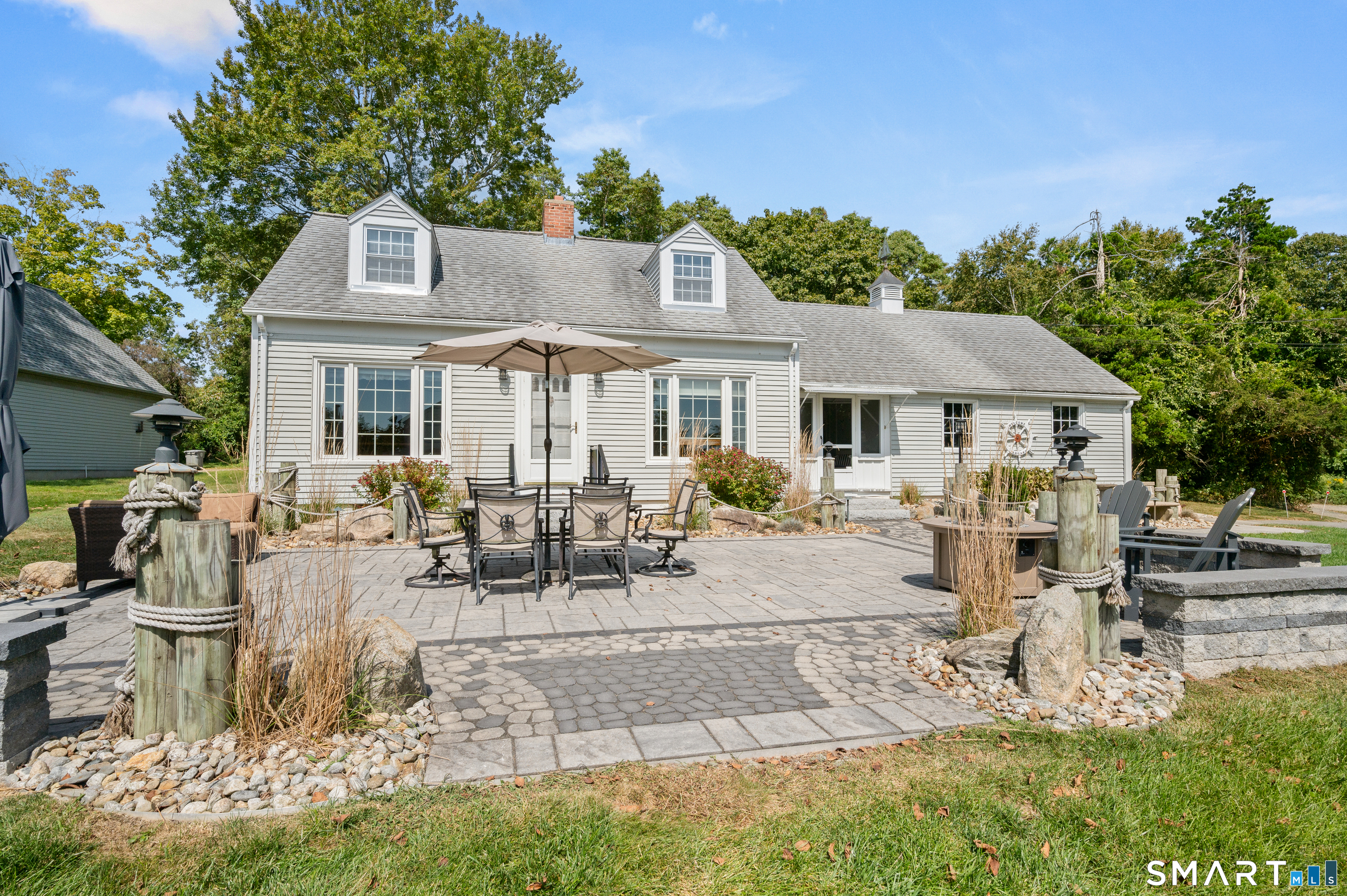 10 Hilltop Road Property Photo 1