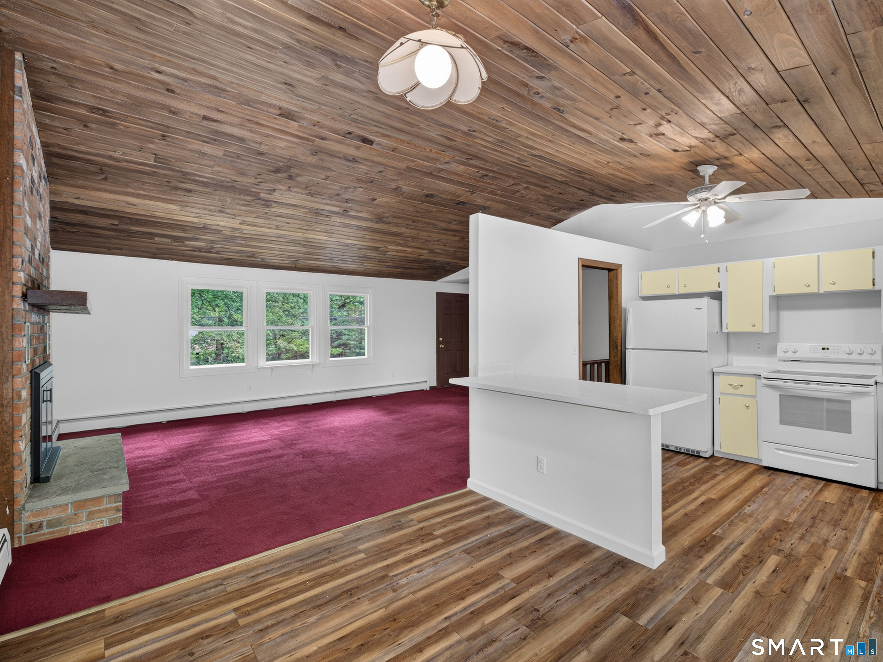75 Airline Road Property Photo 12