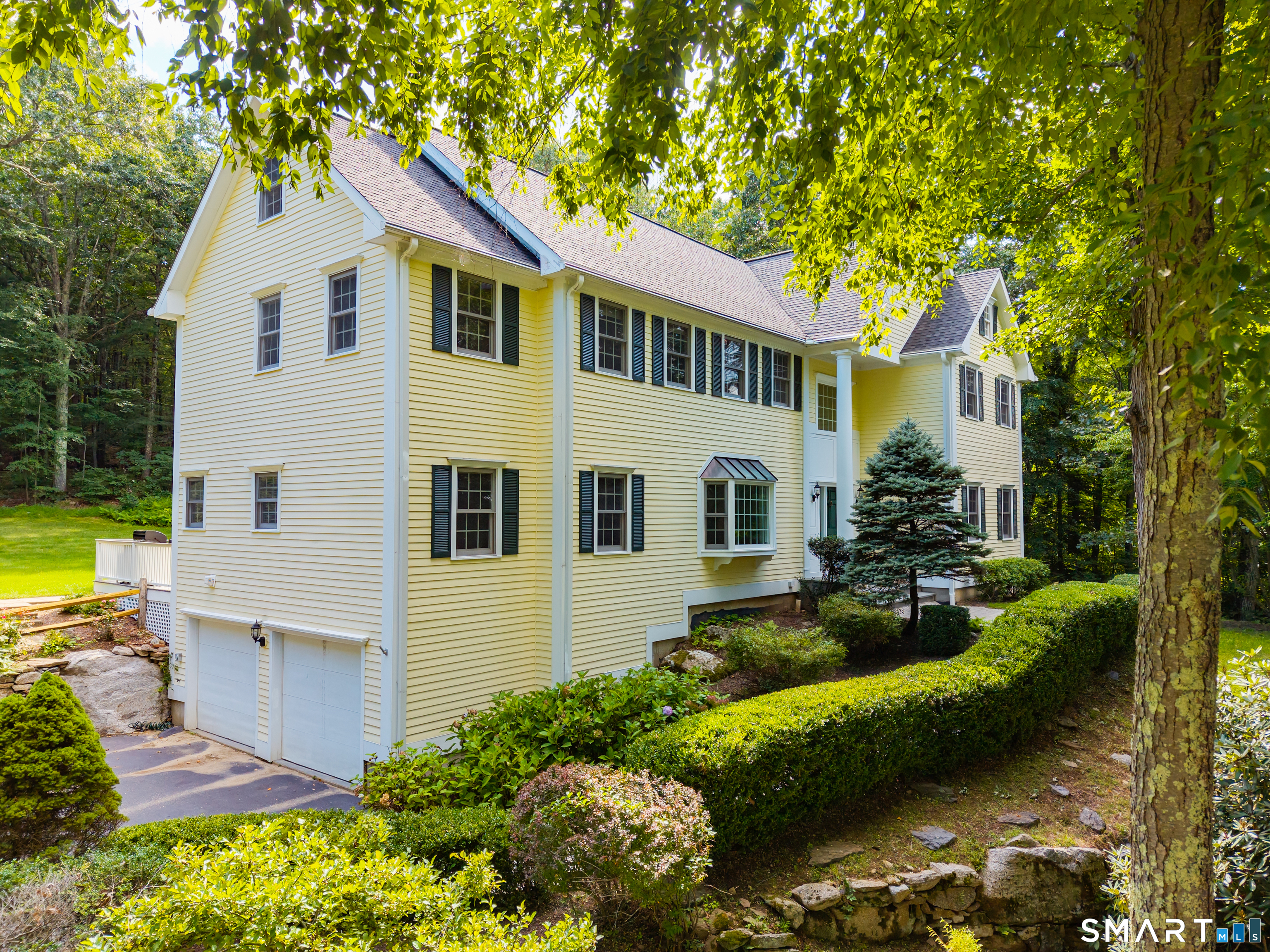 12 Carriage Hill Road Property Photo 1