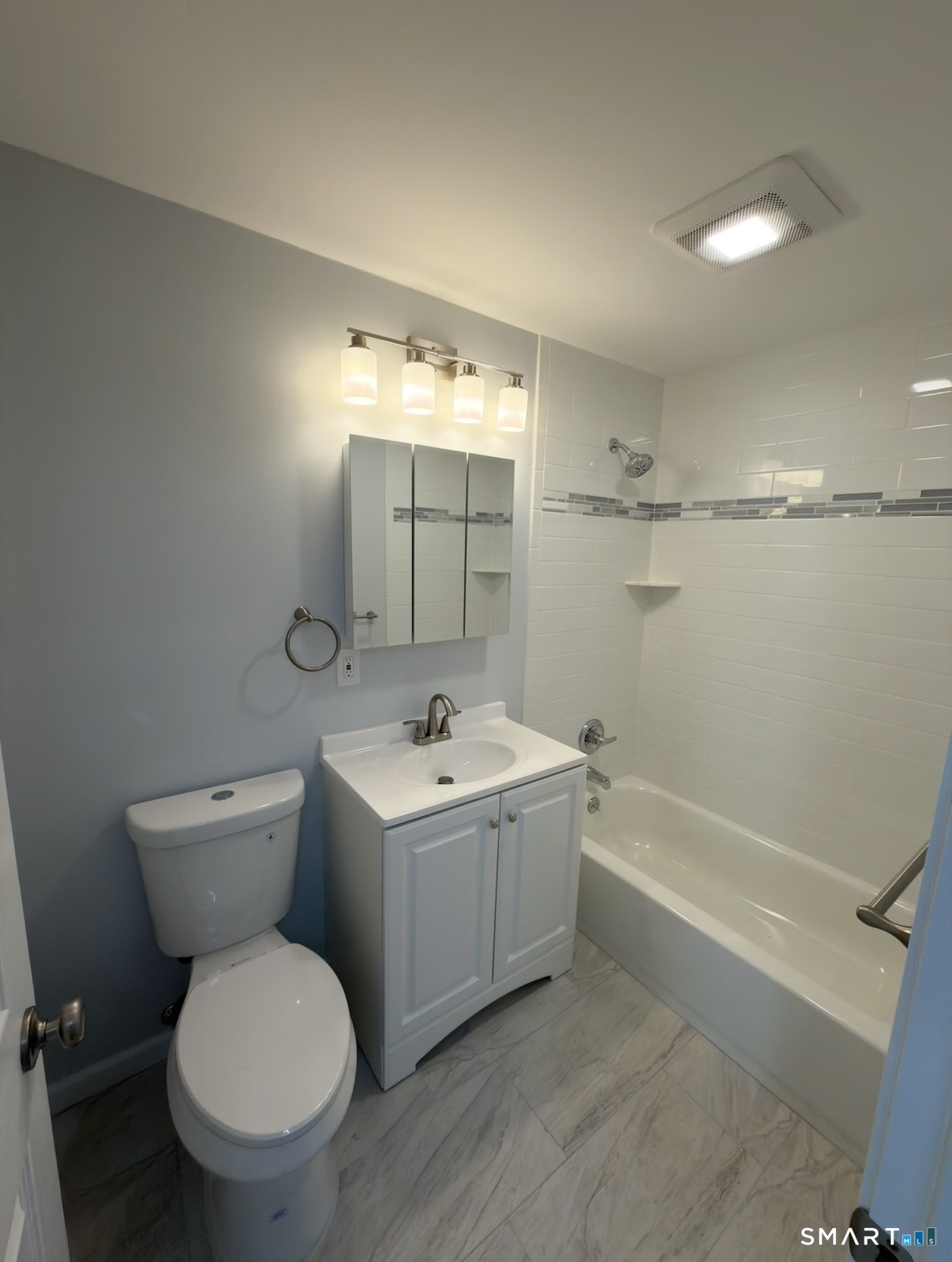 141 Union 14 Avenue Property Photo 6