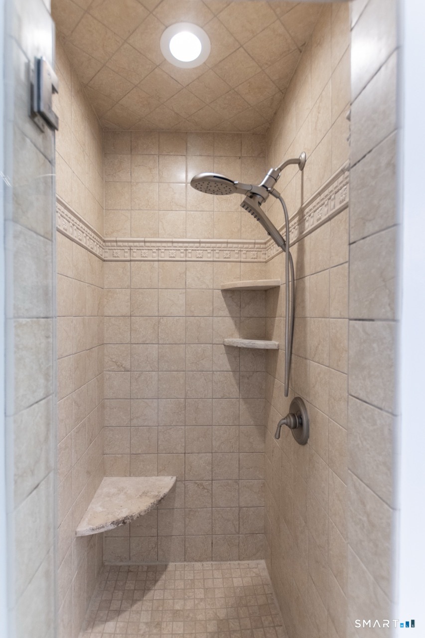 24 Plum Tree Lane Property Photo 19