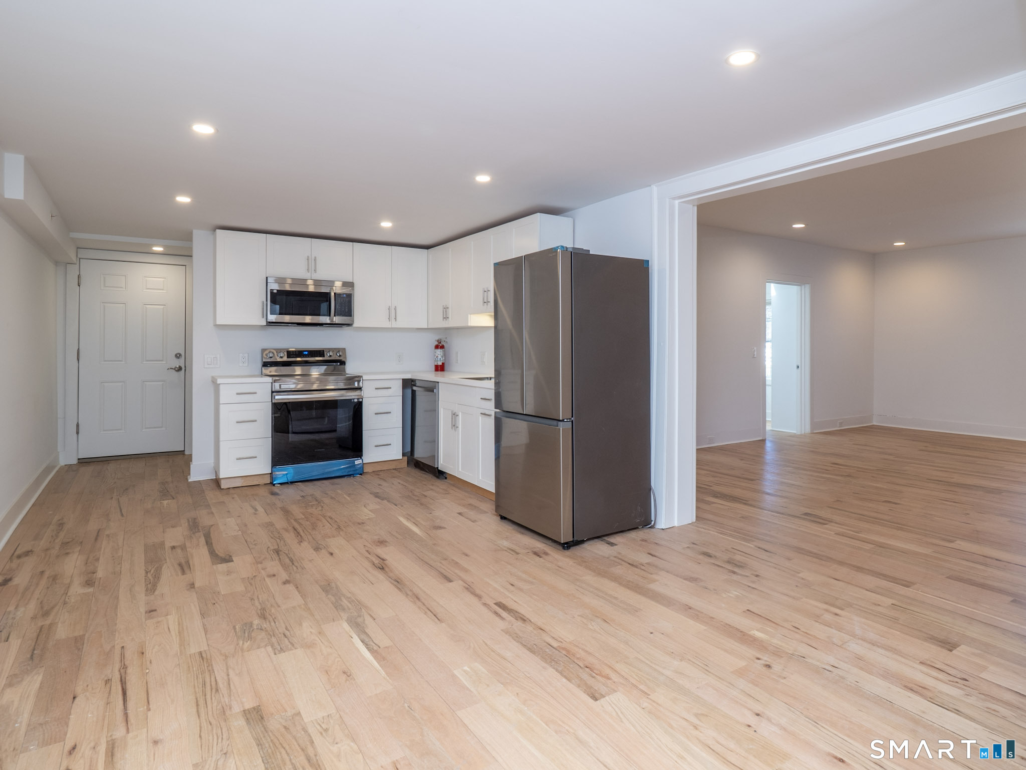 523 Danbury 523 Road Property Photo 2
